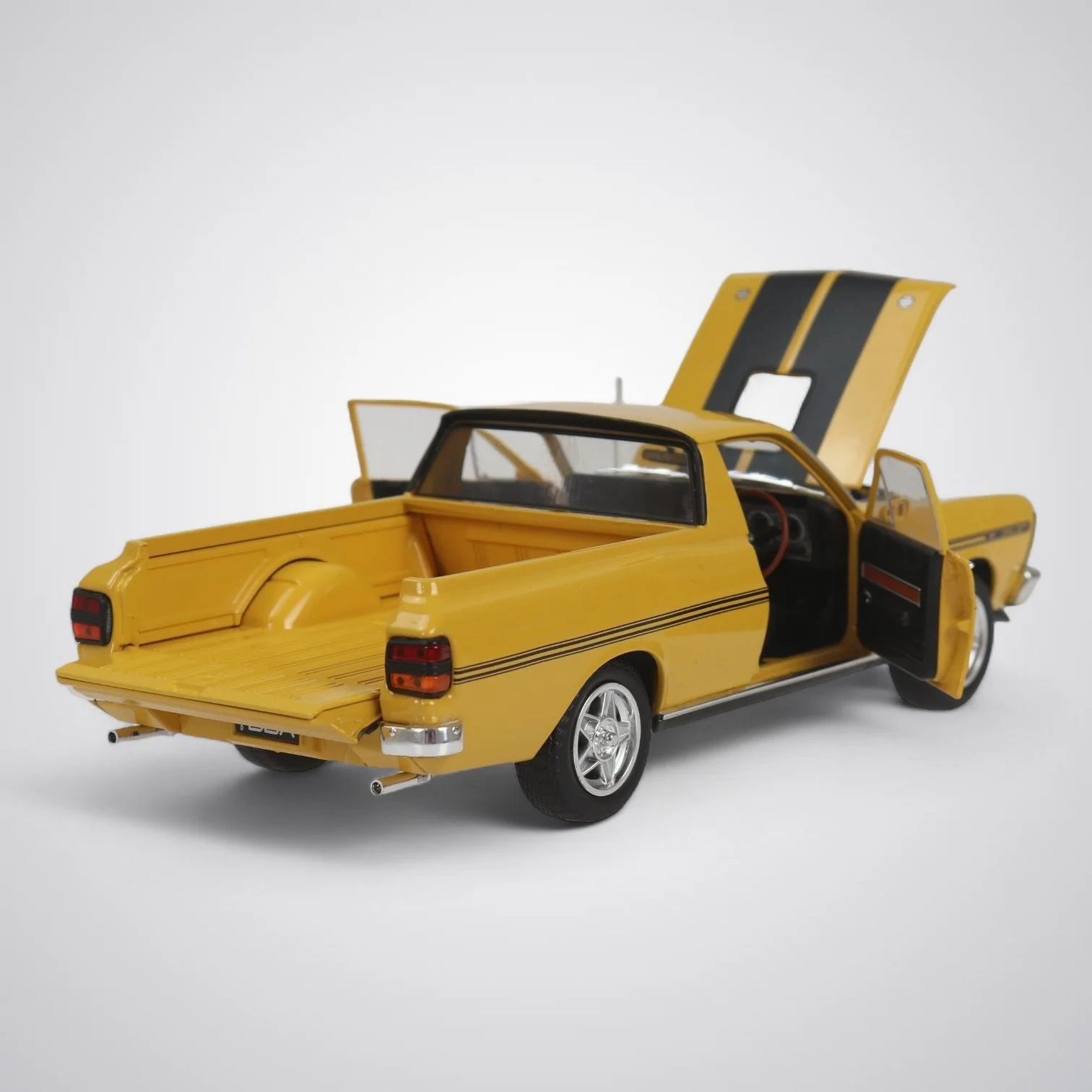 1:24 Yellow Ochre 1971 XY GTHO Ford Falcon Ute die-cast model with opening doors and tailgate