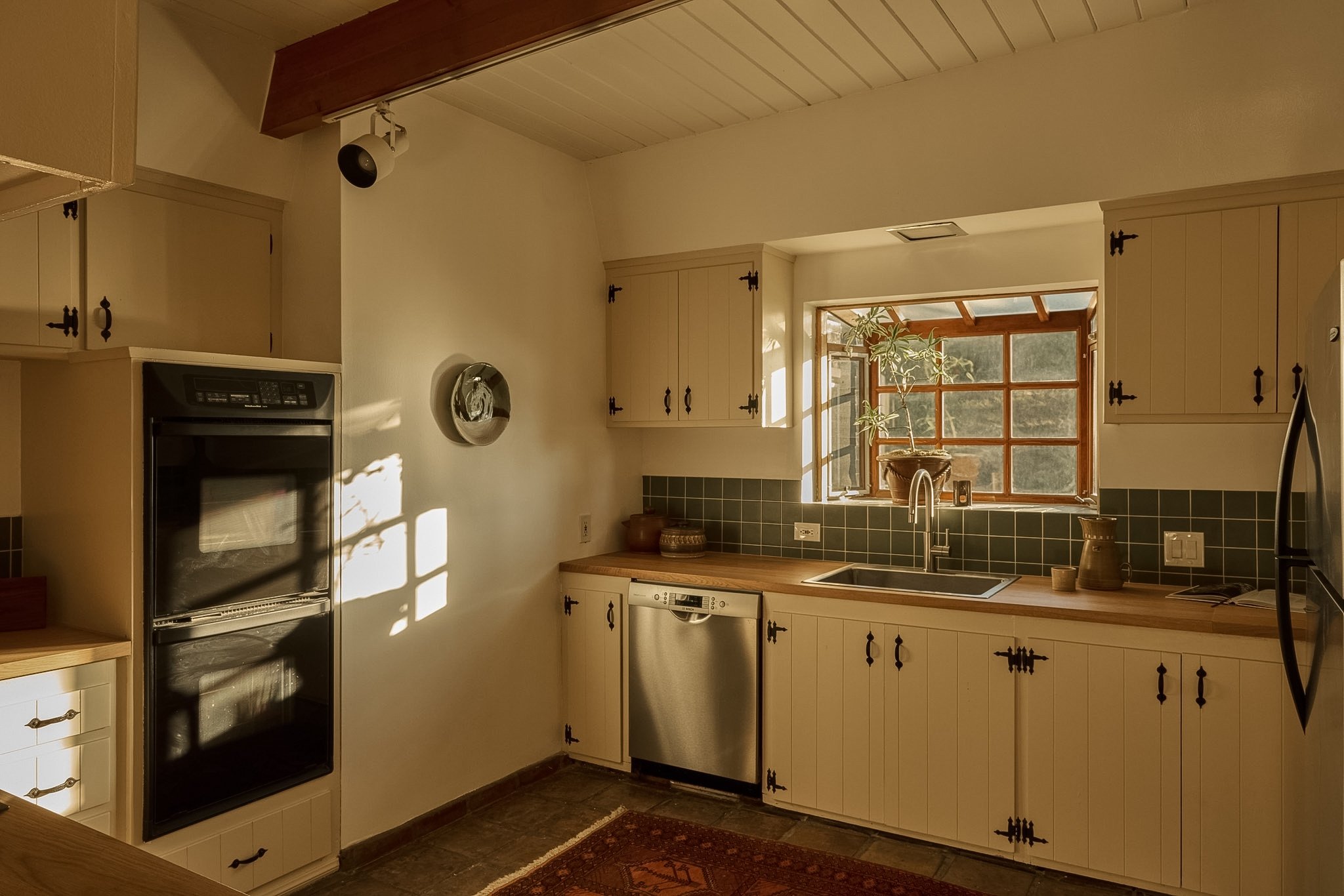 9 - Copy of Sam Arneson Home_Woodstock Rd1144_V2.jpg