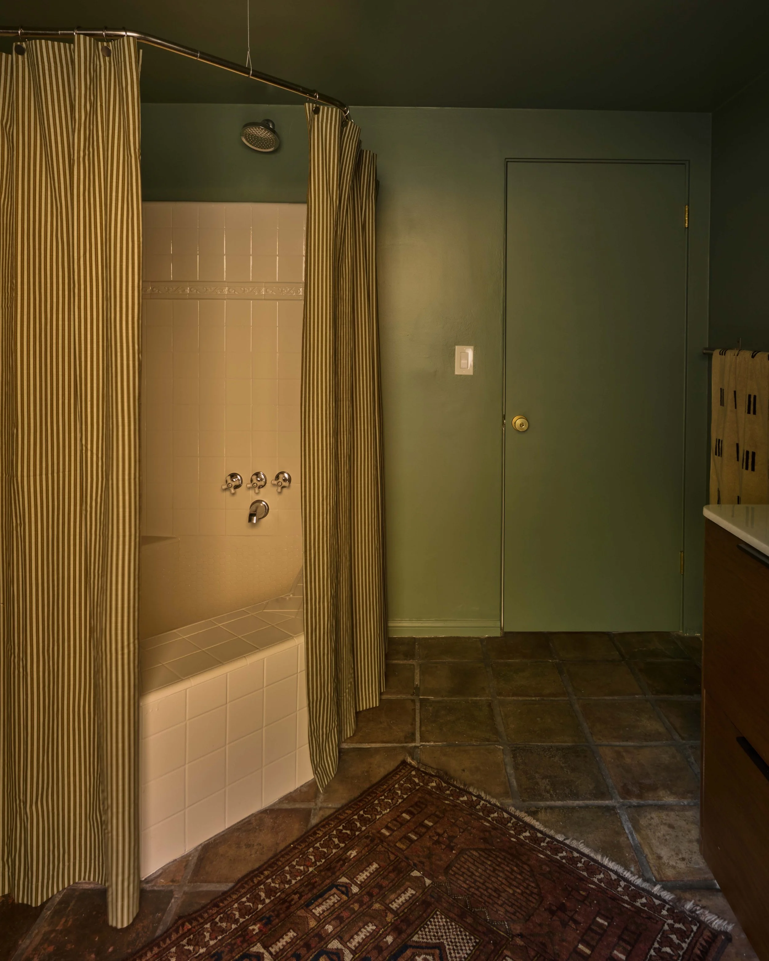 20 - Copy of Sam Arneson Home_Woodstock Rd1100_V1.JPG