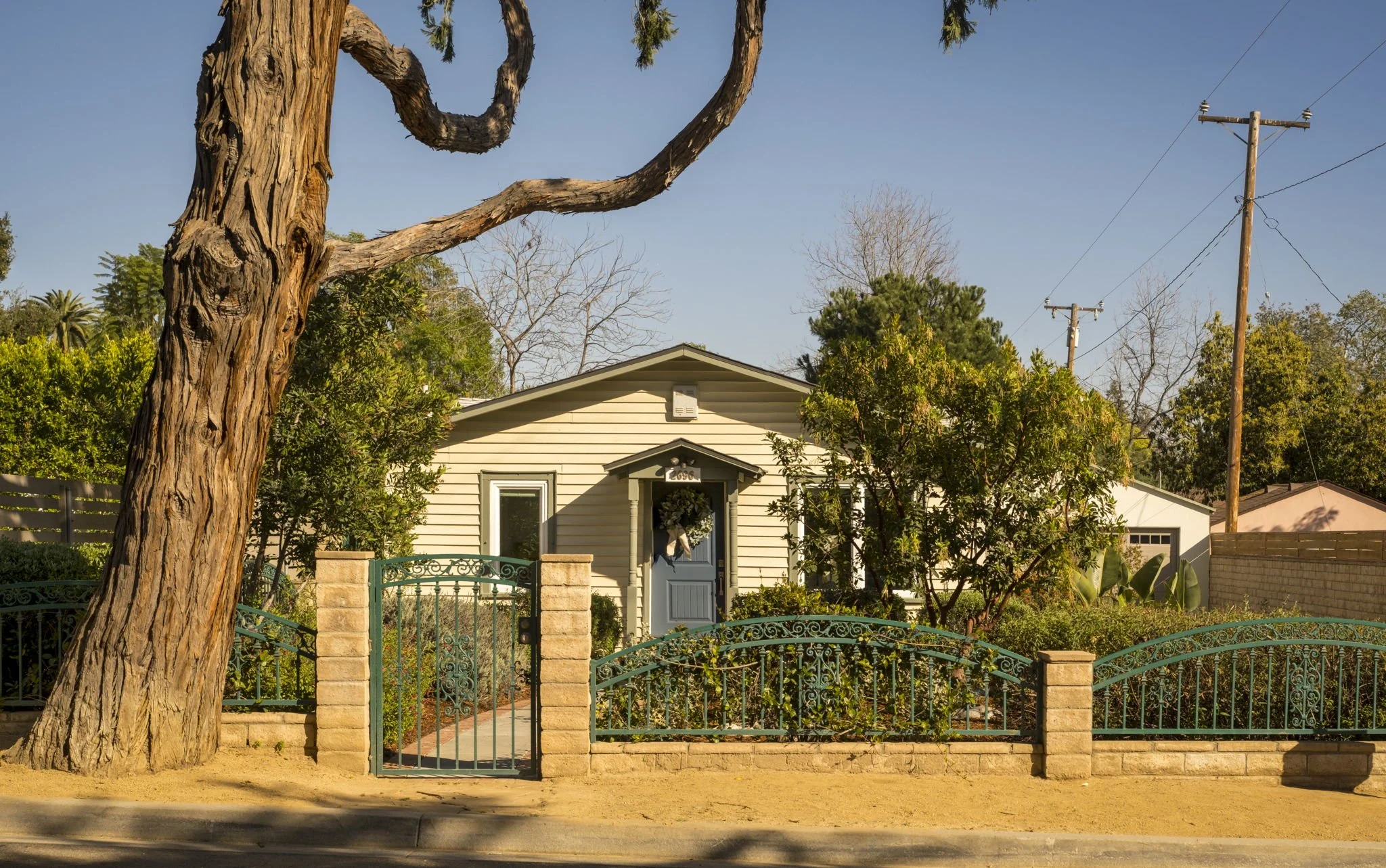 1-web-or-mls-2696 Casitas Ave by Pierre Galant-1.jpg