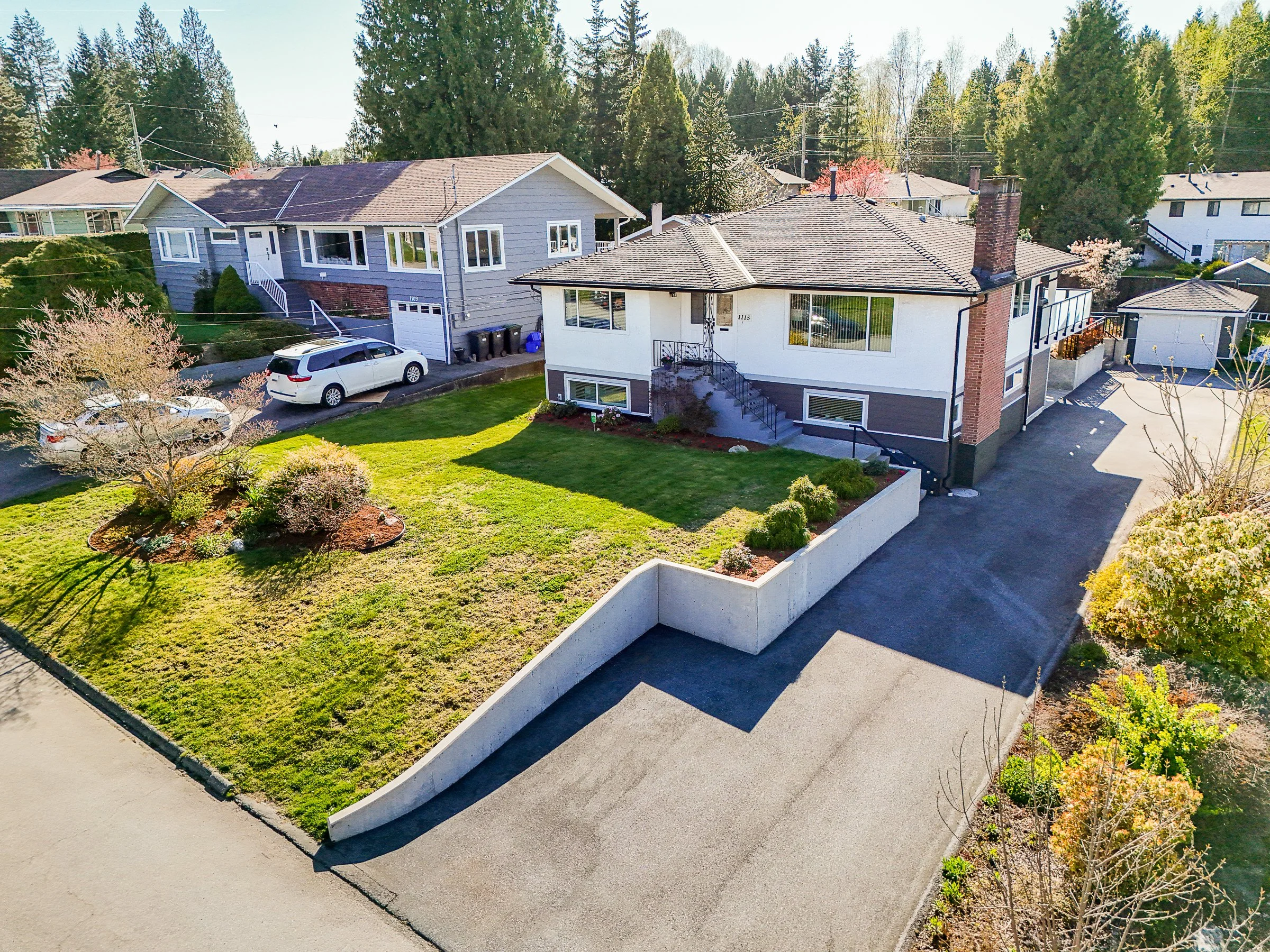 1115-Victory-Drive-Port Moody-Carolyn-Pogue-Top-Port-Moody-Real-Estate-Agent-37.jpg