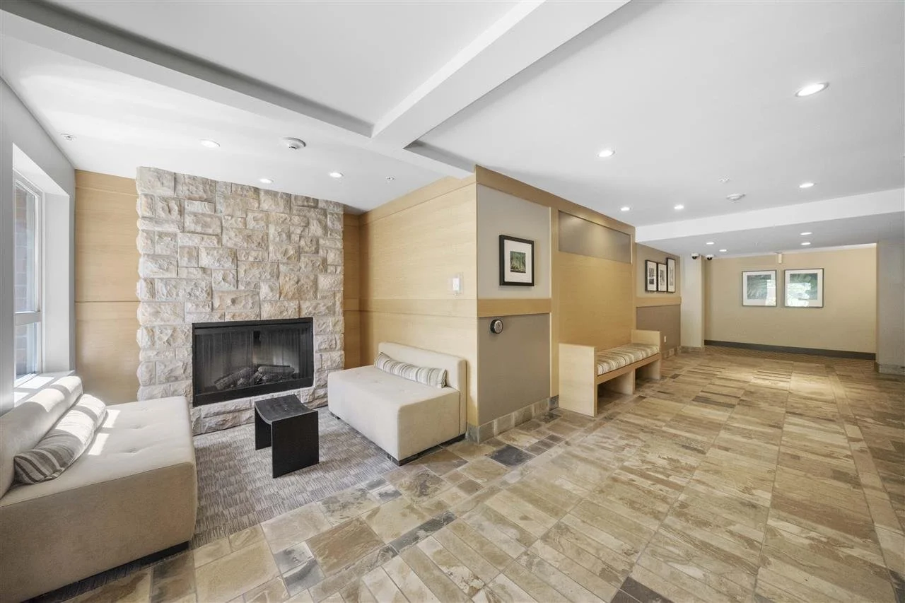 306-600-Klahanie-Drive-Port-Moody-Condo-Carolyn-Pogue-Top-Port-Moody-Real-Estate-Agent-16.jpeg