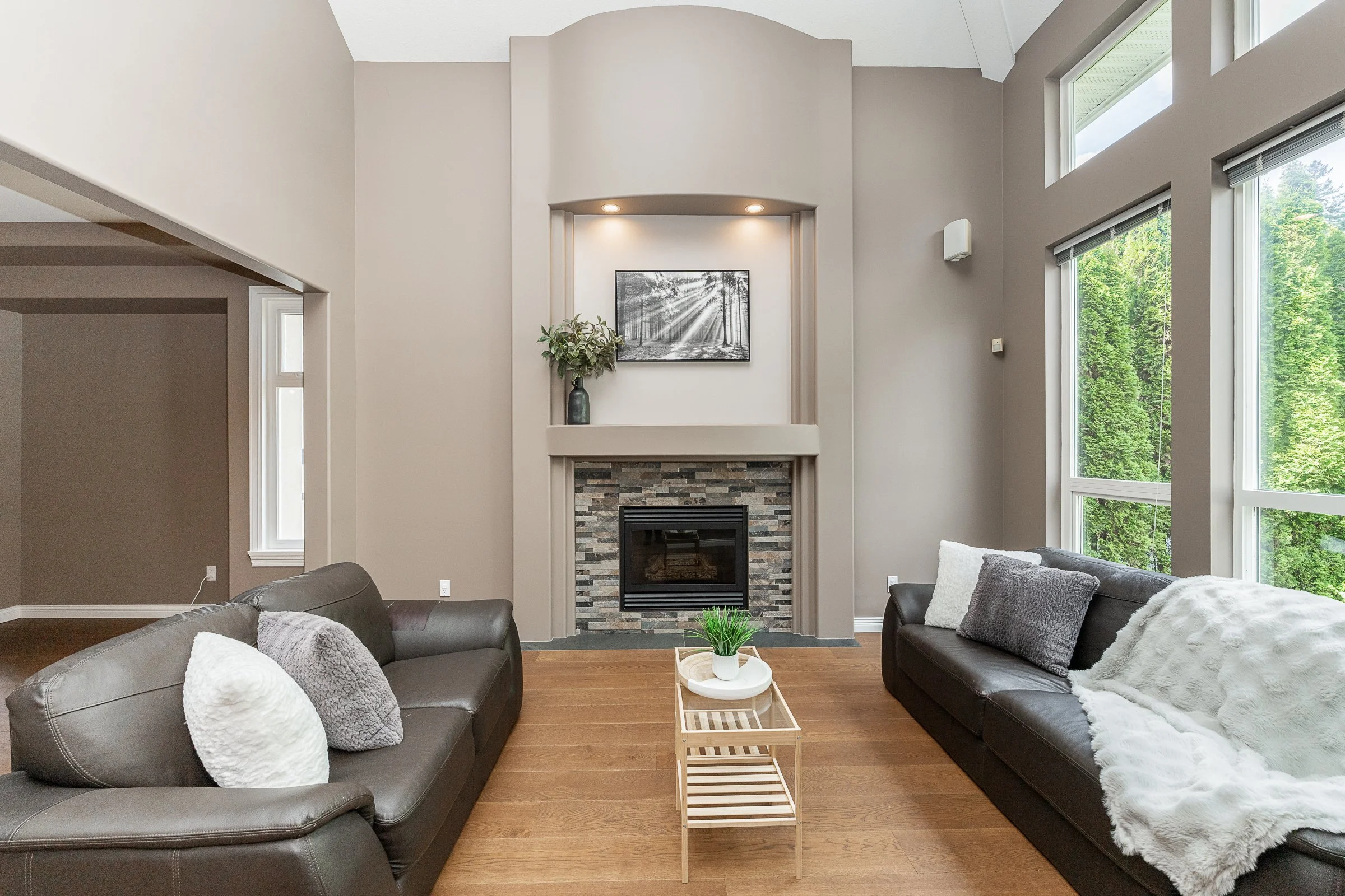 64-Wilkes-Creek-Drive-Heritage-Mountian-Port-Moody-Carolyn-Pogue-Best-Port-Moody-Real-Estate-Agent-3.jpg