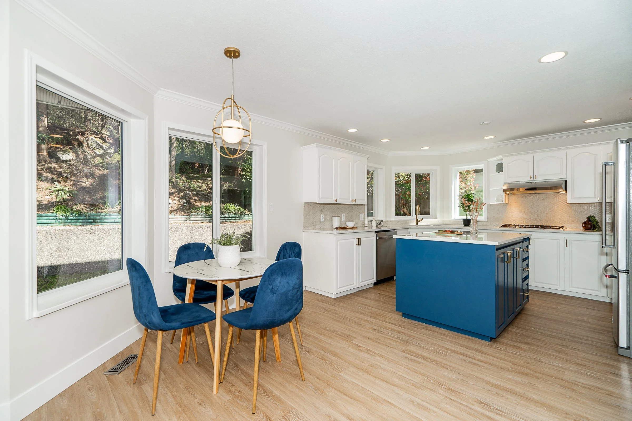 12-Flavelle-Drive-Port-Moody-Homes-For-Sale-Carolyn-Pogue-Port-Moody-Real-Estate-Agent-7.jpg