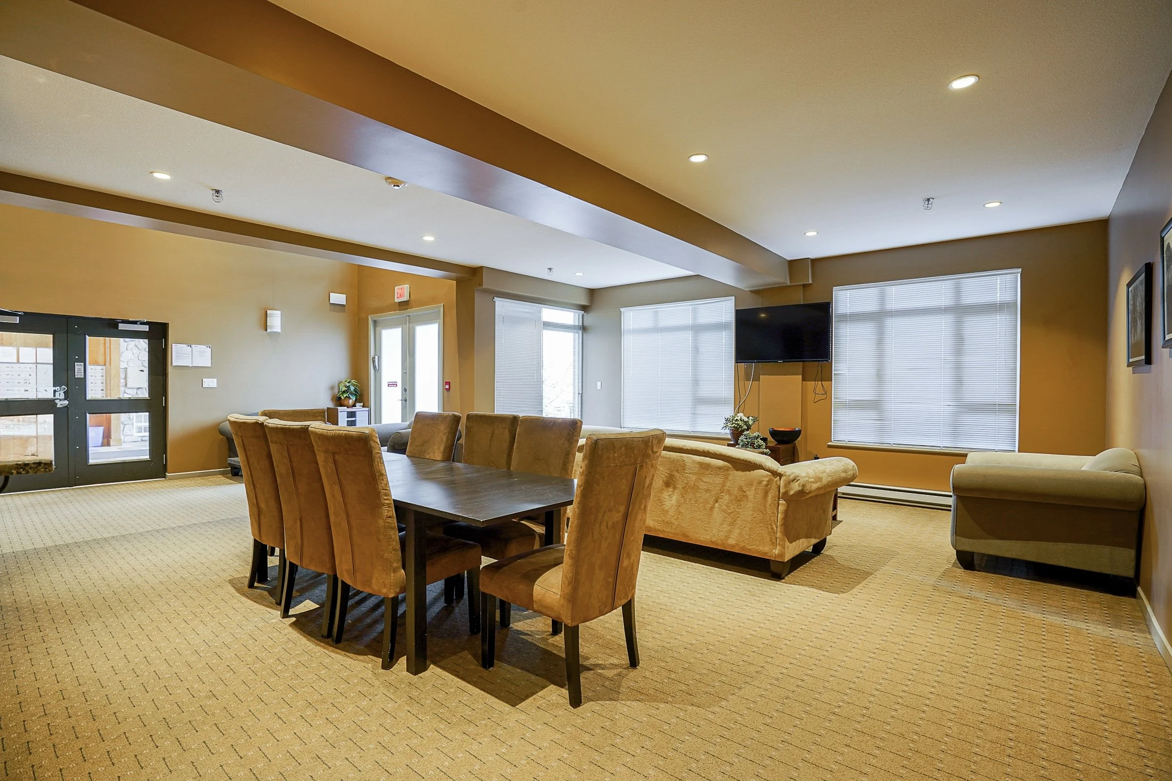 305-200-Capilano-Road-Port-Moody-Carolyn-Pogue-Port-Moody-Real-Estate-Agent-33.jpg