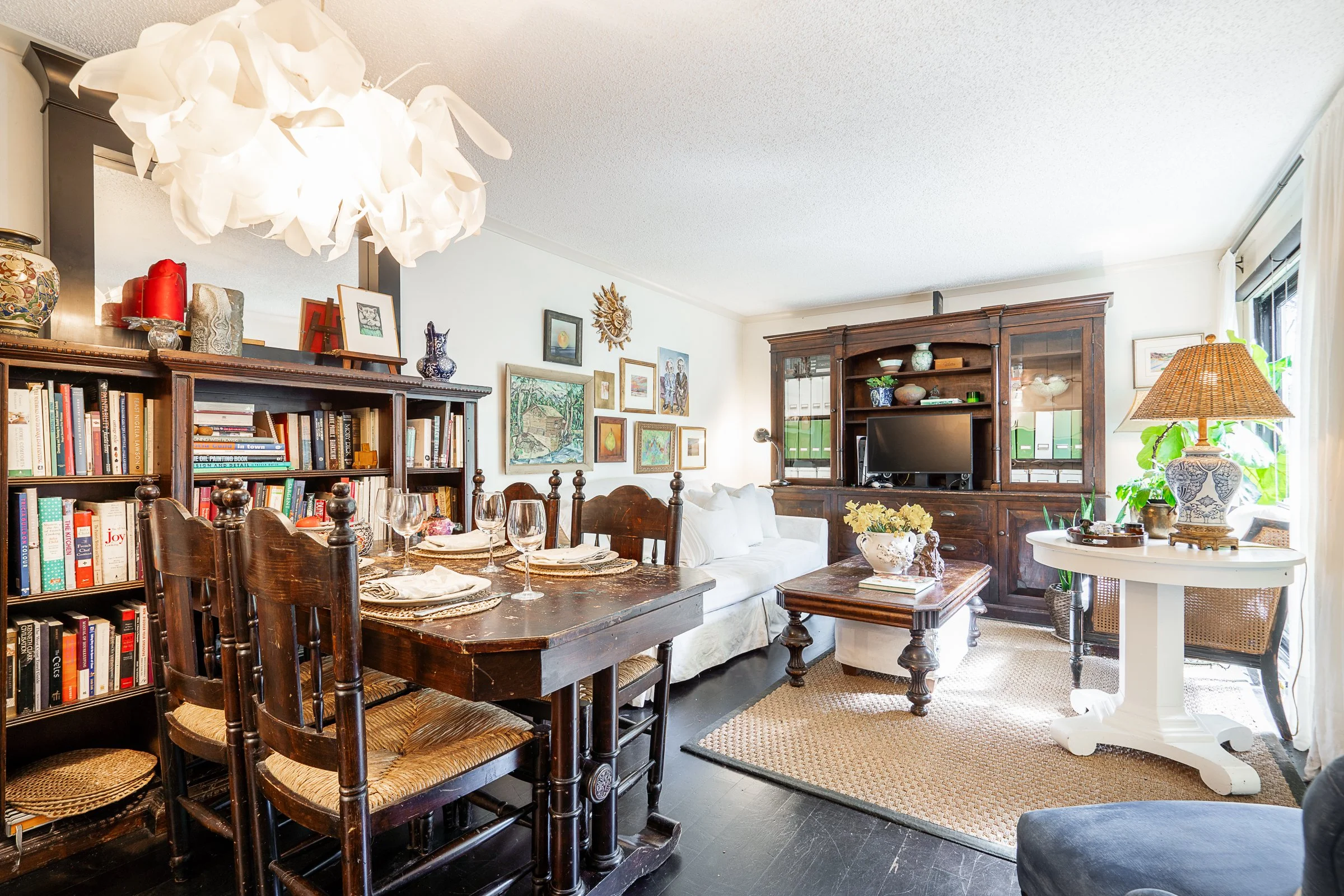 2-303-Afton-Lane-Port-Moody-Carolyn-Pogue-Best-Port-Moody-Real-Estate-Agent-8.jpg