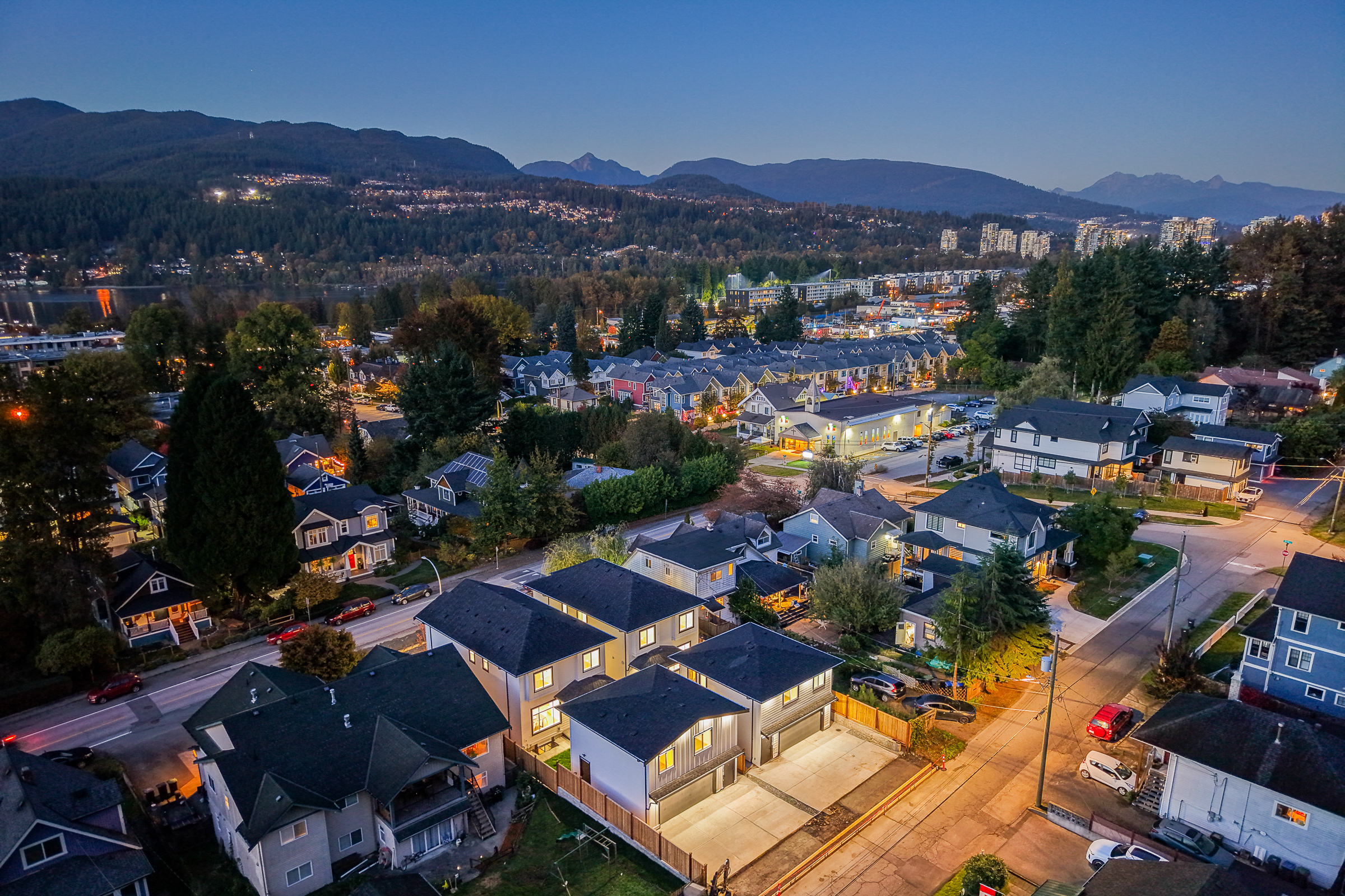 2717-Henry-Street-Port-Moody-Carolyn-Pogue-Port-Moody-Real-Estate-Agent-81a.png