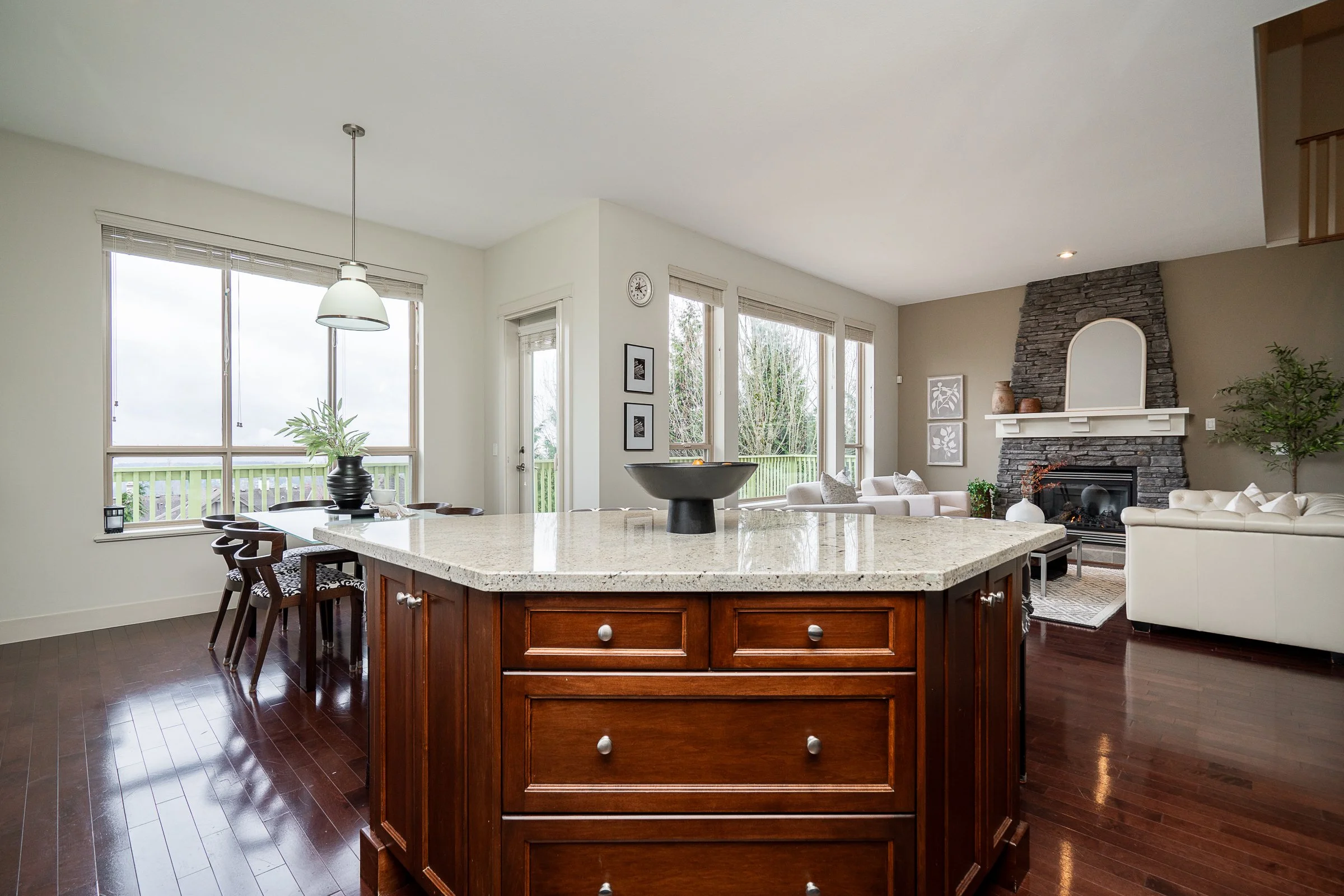 Heritage-Woods-113-Cranberry-Court-Port-Moody-Carolyn-Pogue-Top-Port-Moody-Real-Estate-Agent-14.jpg