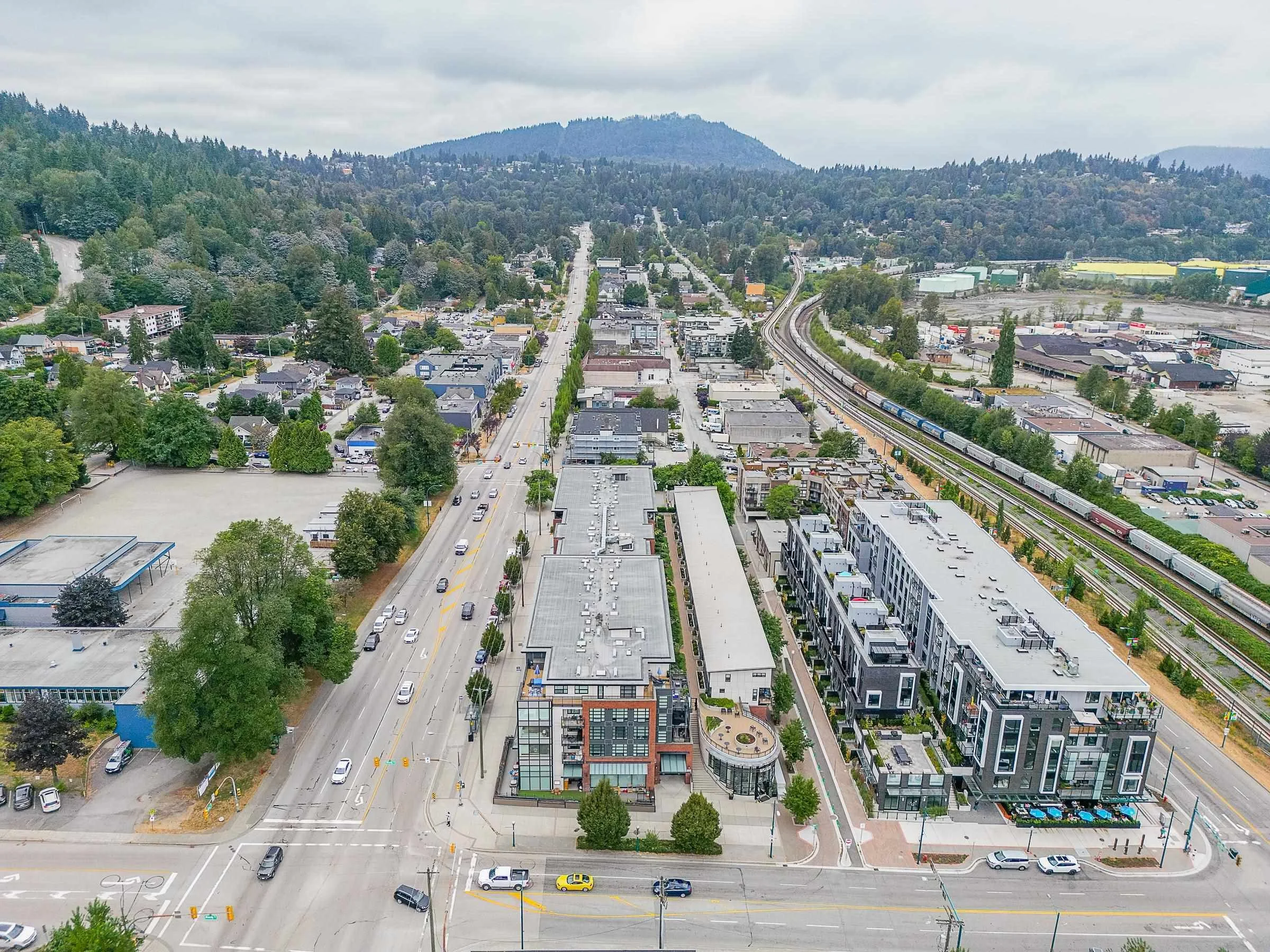 402-95-Moody-Street-Port-Moody-Condo-Carolyn-Pogue-Top-Port-Moody-Real-Estate-Agent-38.jpeg