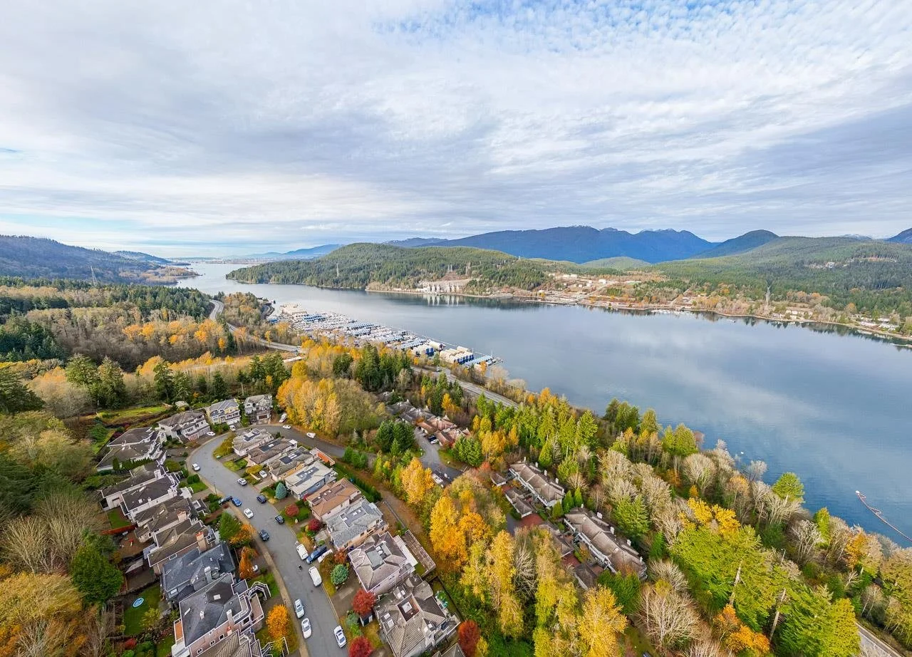 70-Shoreline-Circle-College-Park-Townhome-Port-Moody-Carolyn-Pogue-Top-Port-Moody-Real-Estate-Agent-33.jpeg