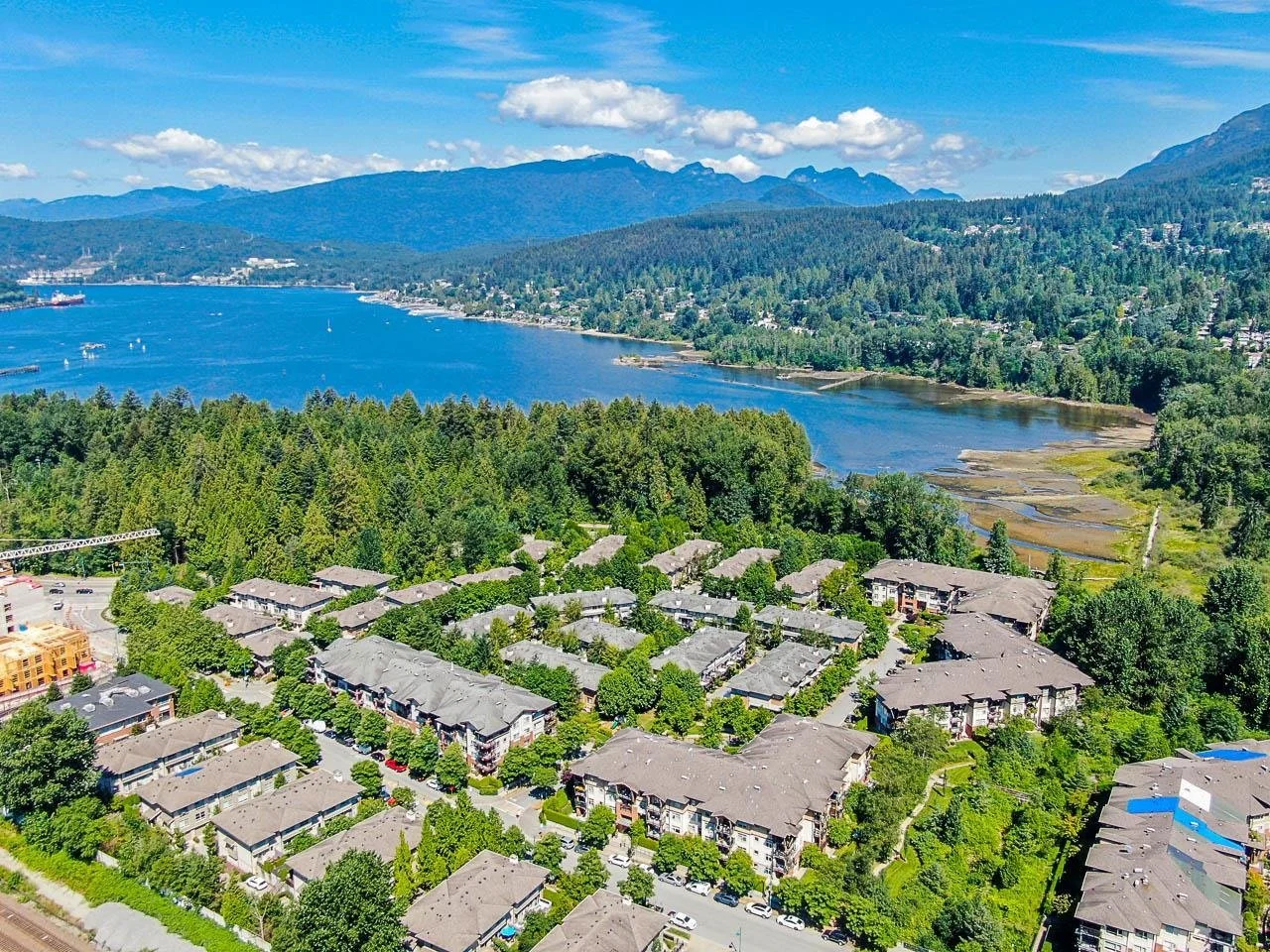 5-100-Klahanie-Drive-Port-Moody-Carolyn-Pogue-Best-Port-Moody-Real-Estate-Agent-36.jpeg