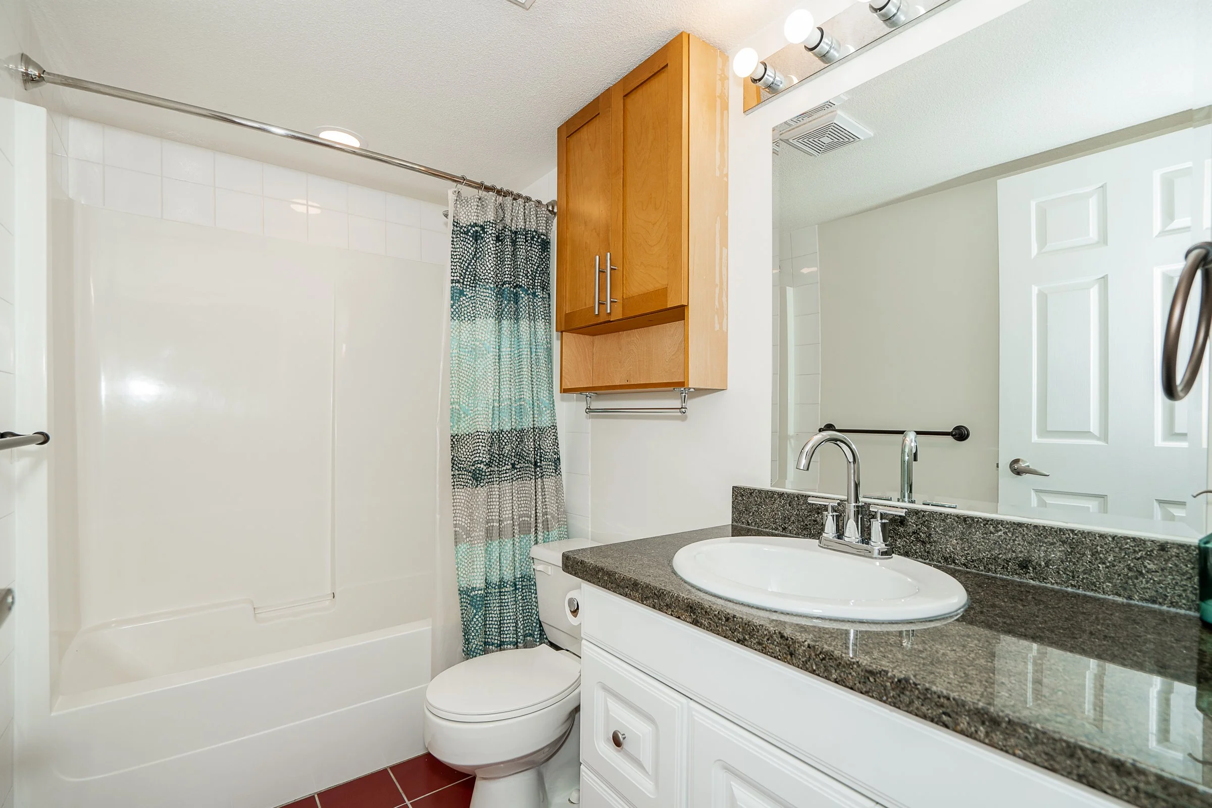 12-Flavelle-Drive-Port-Moody-Homes-For-Sale-Carolyn-Pogue-Port-Moody-Real-Estate-Agent-37.jpg