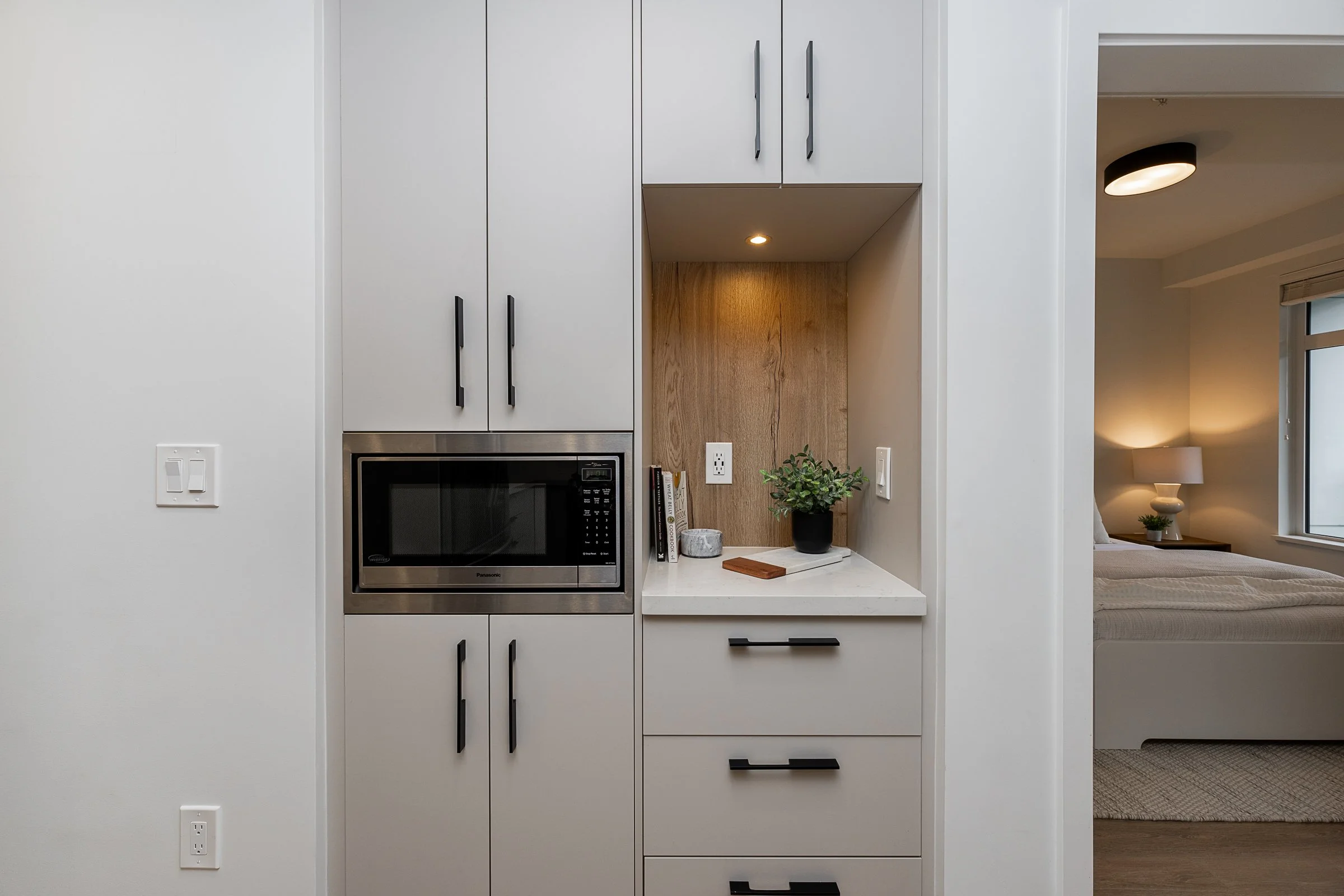 309-3038-St-George-Street-Carolyn-Pogue-Top-Port-Moody-Real-Estate-Agent-13.jpg