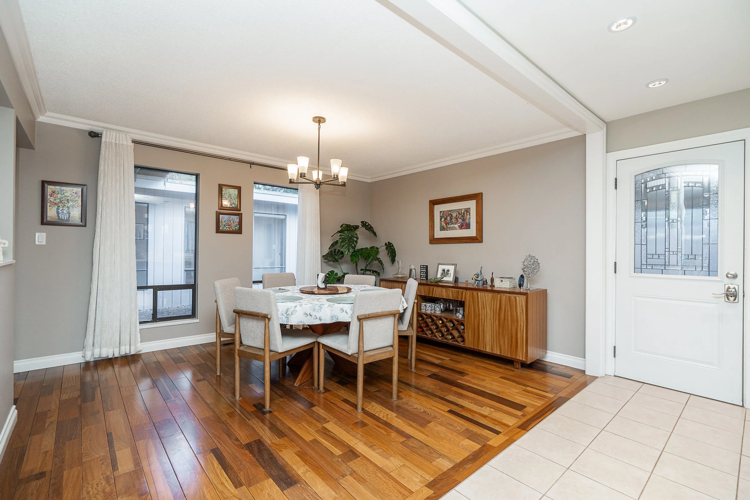 148-Roe-Drive-Port-Moody-Carolyn-Pogue-Best-Port-Moody-Real-Estate-Agent-13.jpg