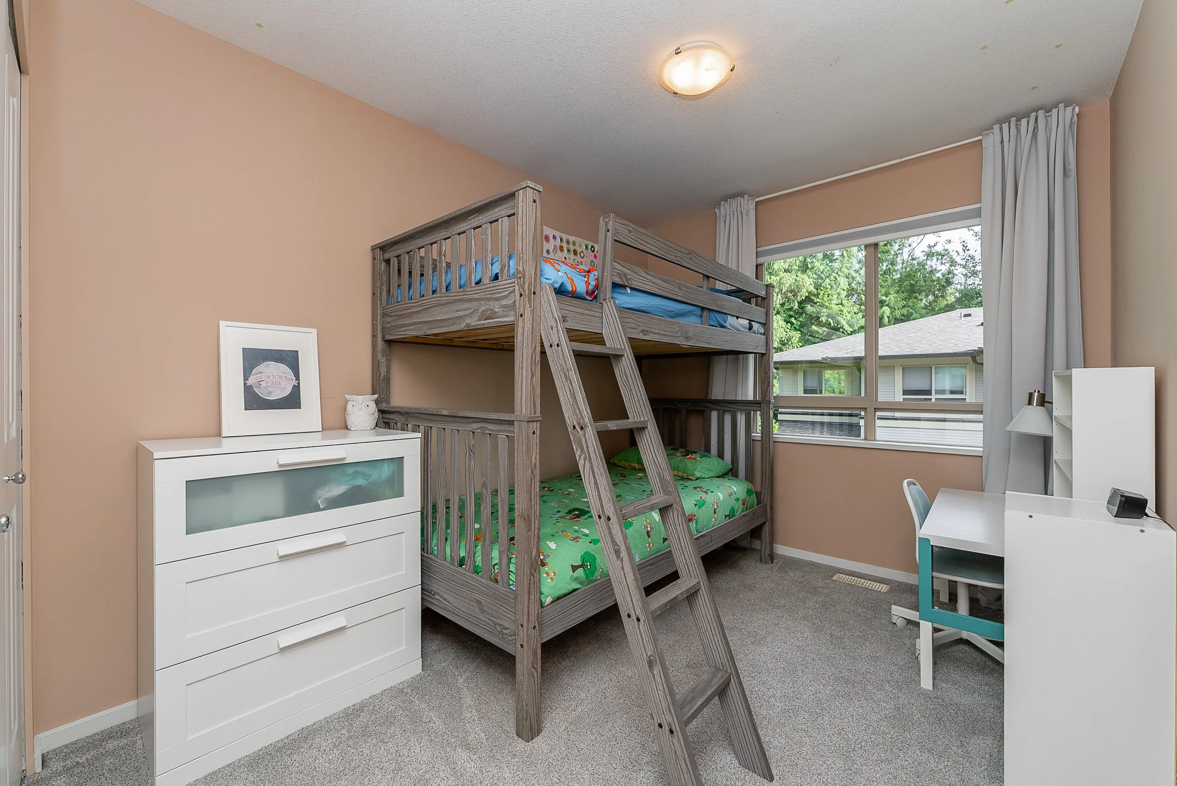 Klahanie-Townhome-For-Sale-17-100-Klahanie-Drive-Port-Moody-Carolyn-Pogue-Best-Port-Moody-Real-Estate-Agent-21.jpg