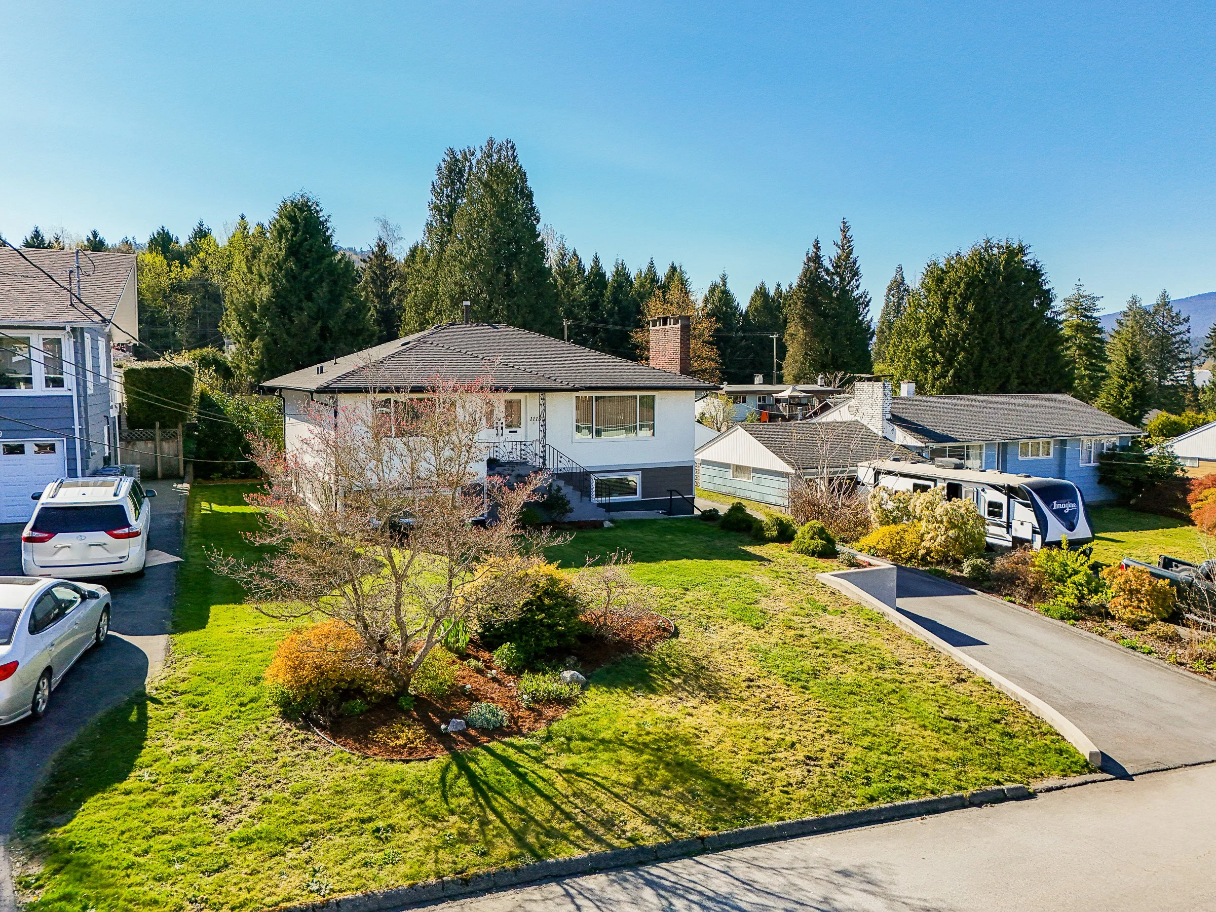 1115-Victory-Drive-Port Moody-Carolyn-Pogue-Top-Port-Moody-Real-Estate-Agent-39.jpg