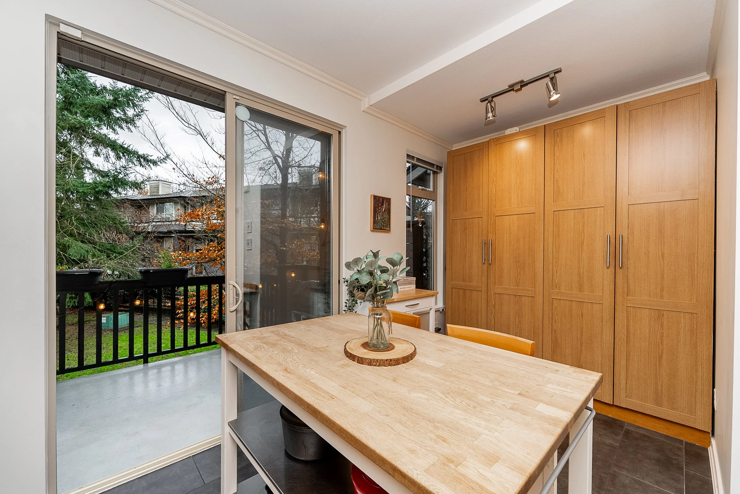 88-100-Klahanie-Drive-Port-Moody-Carolyn-Pogue-Best-Port-Moody-Real-Estate-Agent-13.jpg
