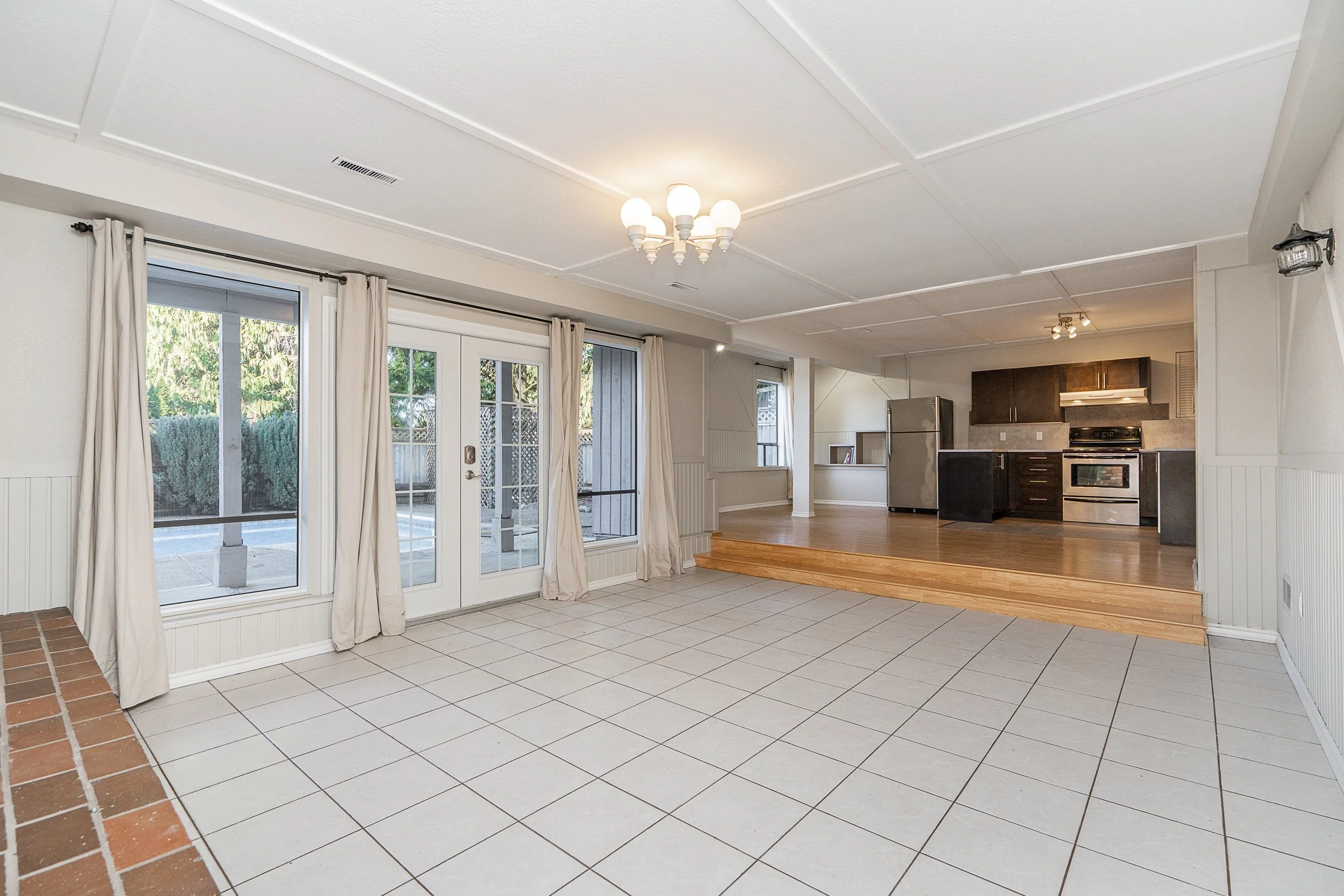 148-Roe-Drive-Port-Moody-Carolyn-Pogue-Best-Port-Moody-Real-Estate-Agent-31.jpg