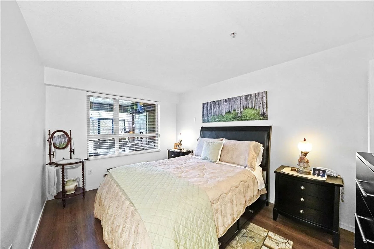 112-700-Klahanie-Drive-Port-Moody-Condo-Carolyn-Pogue-Top-Port-Moody-Real-Estate-Agent-11.jpeg