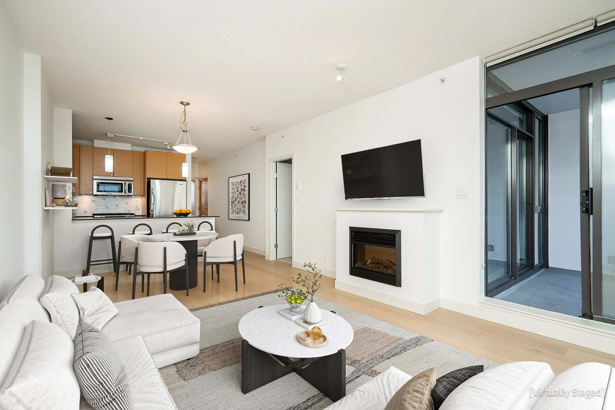 709-400-Capilano-Road-Suter-Brook-Village-Port-Moody-Carolyn-Pogue-Best-Port-Moody-Real-Estate-Agent-14.jpg