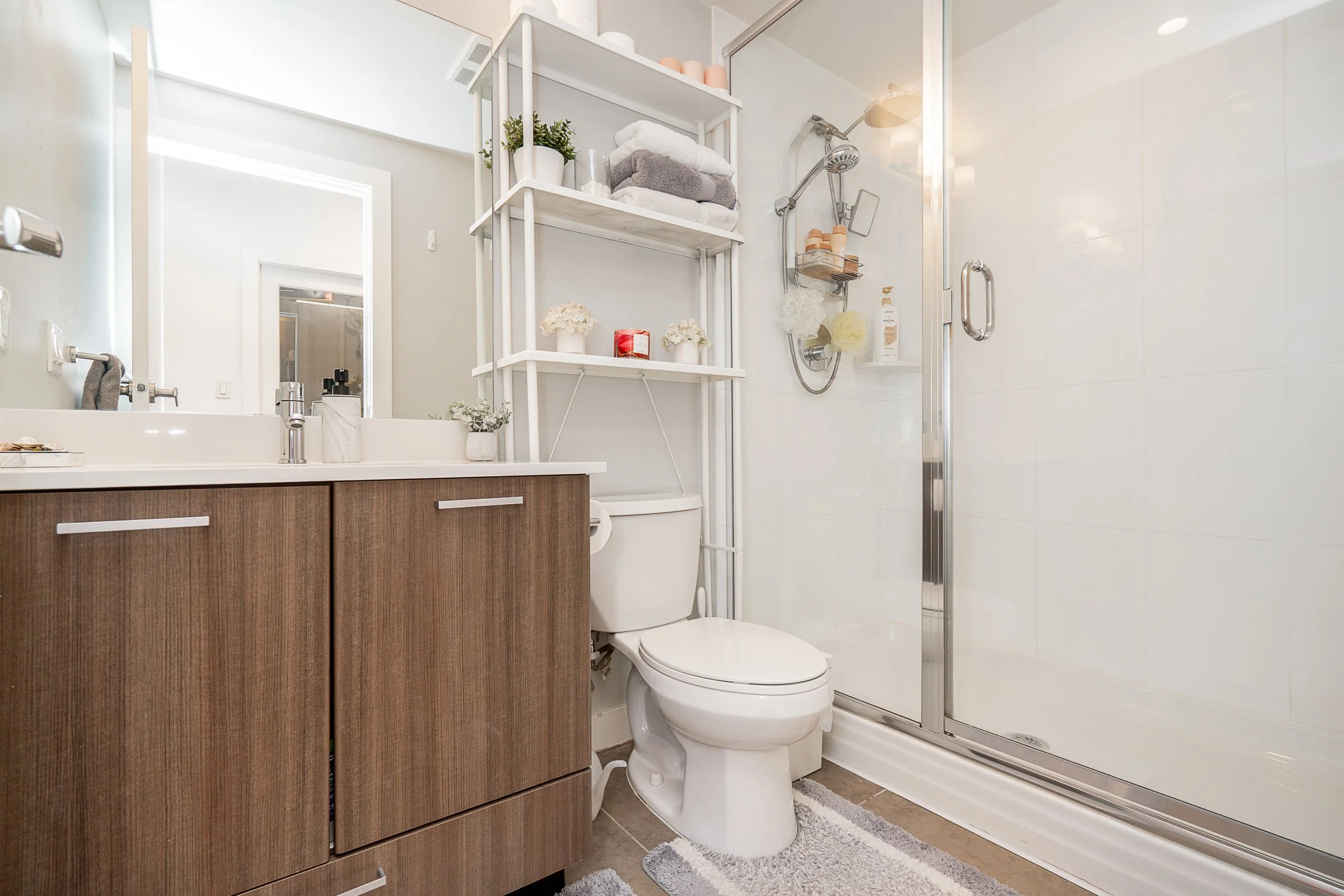 1704-301-Capilano-Road-Suter-Brook-Village-Port-Moody-Carolyn-Pogue-Best-Port-Moody-Real-Estate-Agent-The-Residences-20.jpg