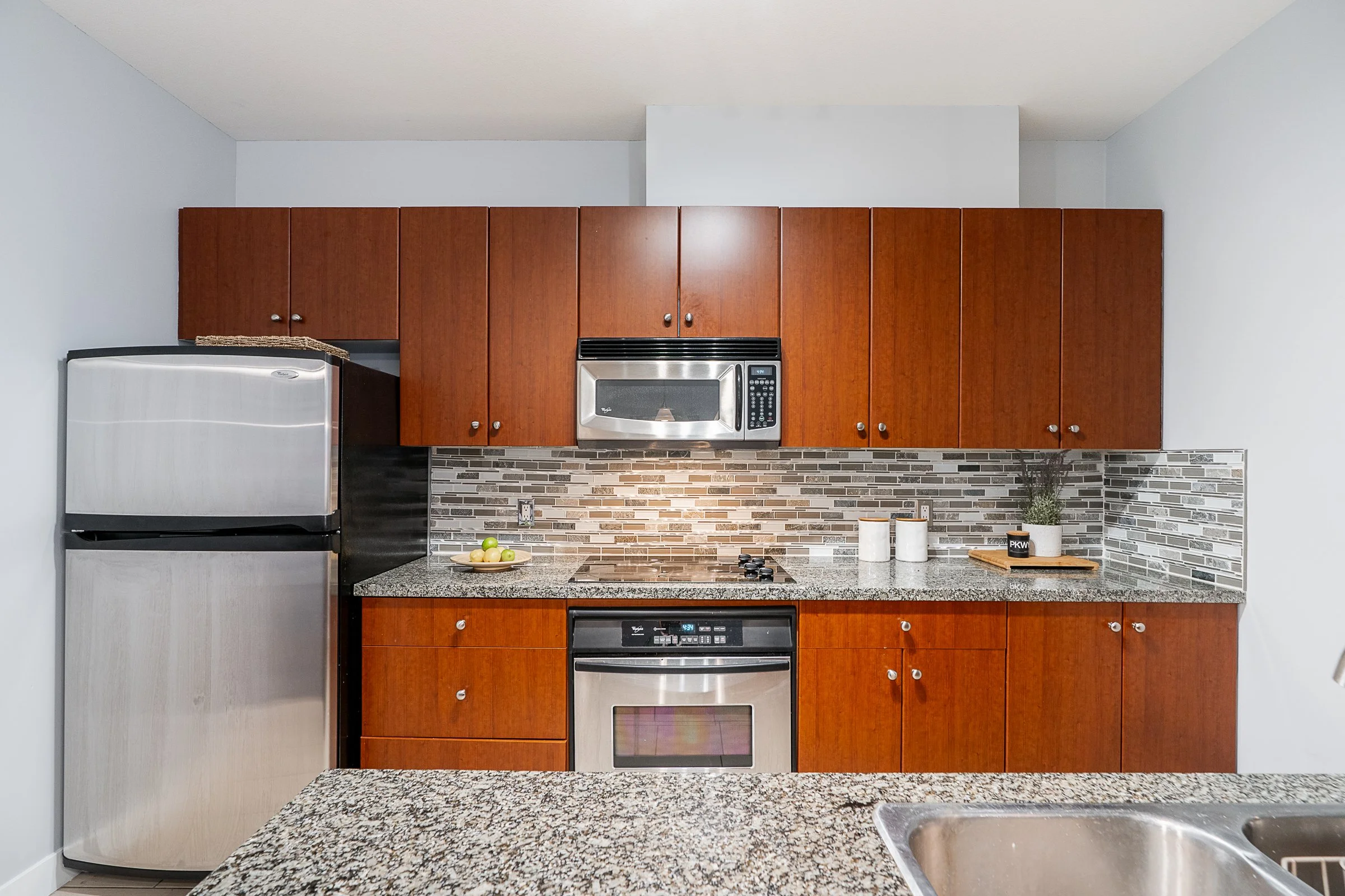305-200-Capilano-Road-Port-Moody-Carolyn-Pogue-Port-Moody-Real-Estate-Agent-16.jpg