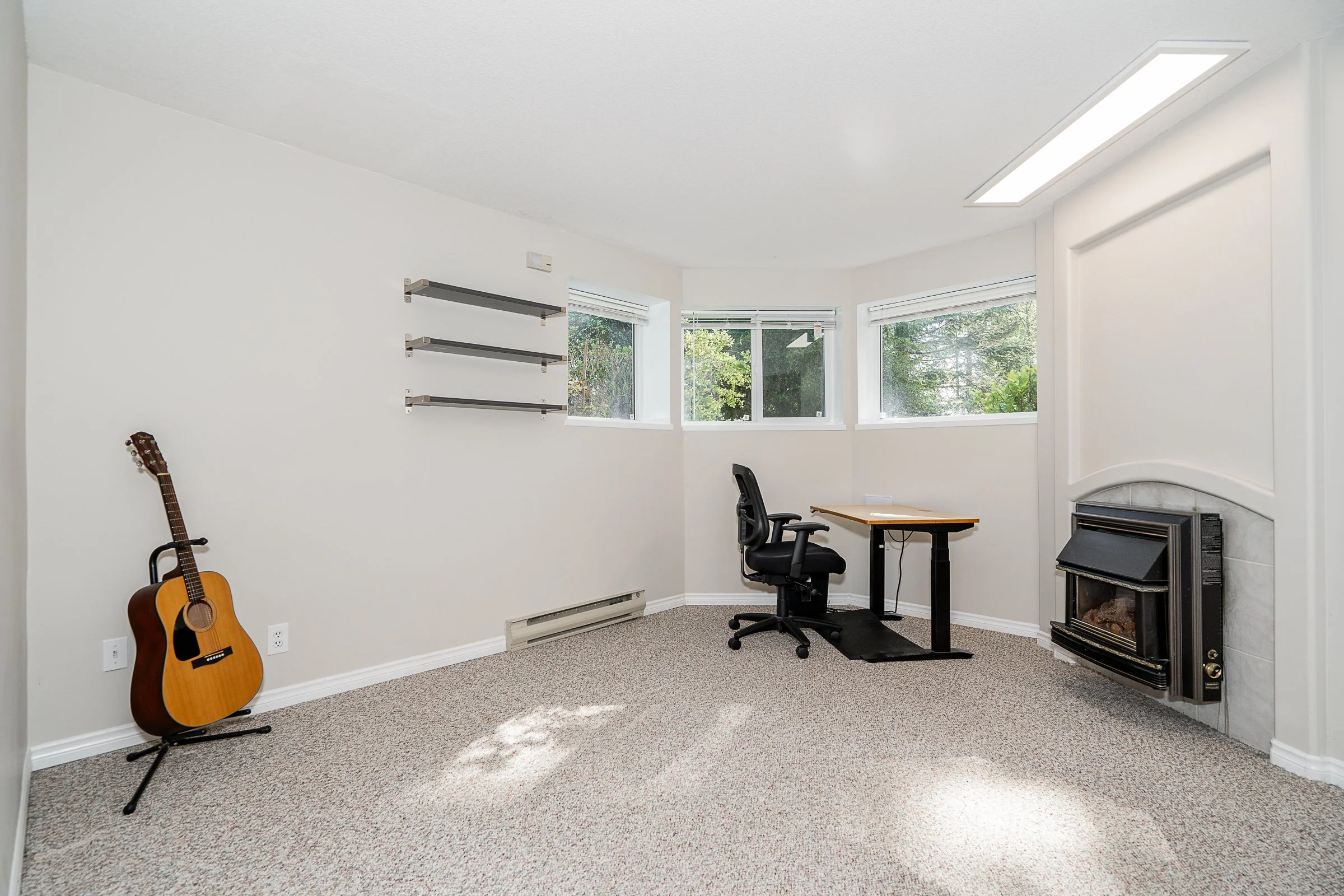 12-Flavelle-Drive-Port-Moody-Homes-For-Sale-Carolyn-Pogue-Port-Moody-Real-Estate-Agent-32.jpg