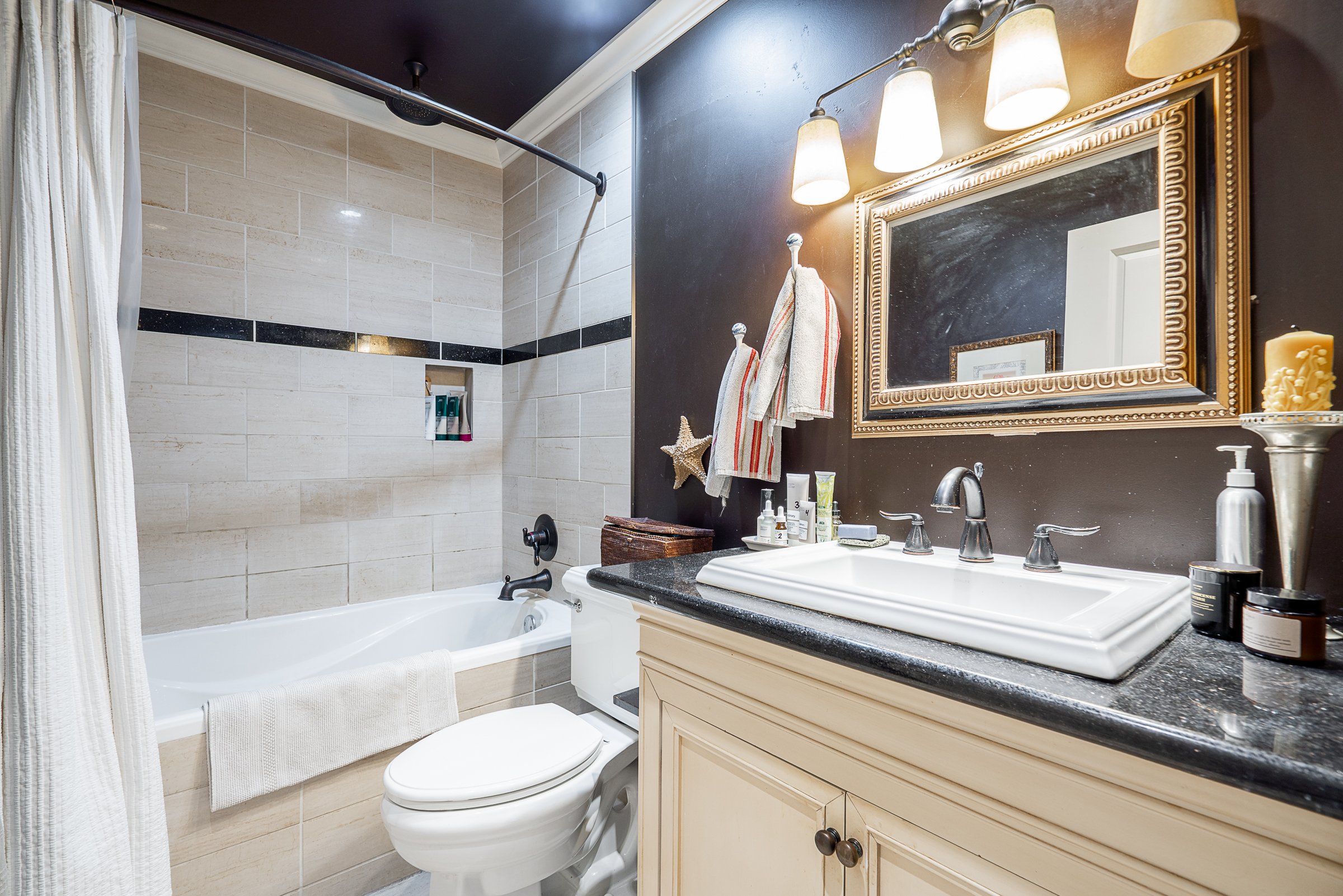 2-303-Afton-Lane-Port-Moody-Carolyn-Pogue-Best-Port-Moody-Real-Estate-Agent-13.jpg