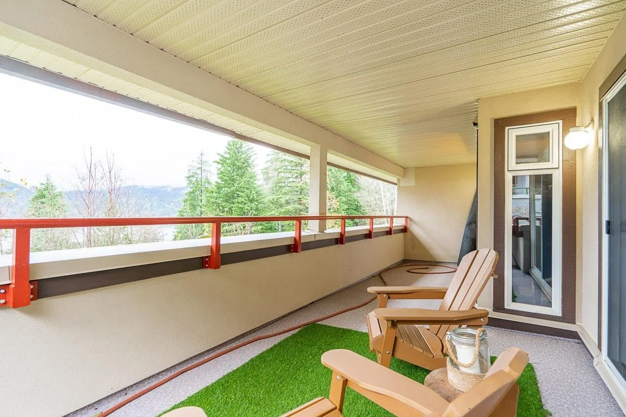 70-Shoreline-Circle-College-Park-Townhome-Port-Moody-Carolyn-Pogue-Top-Port-Moody-Real-Estate-Agent-25.jpeg