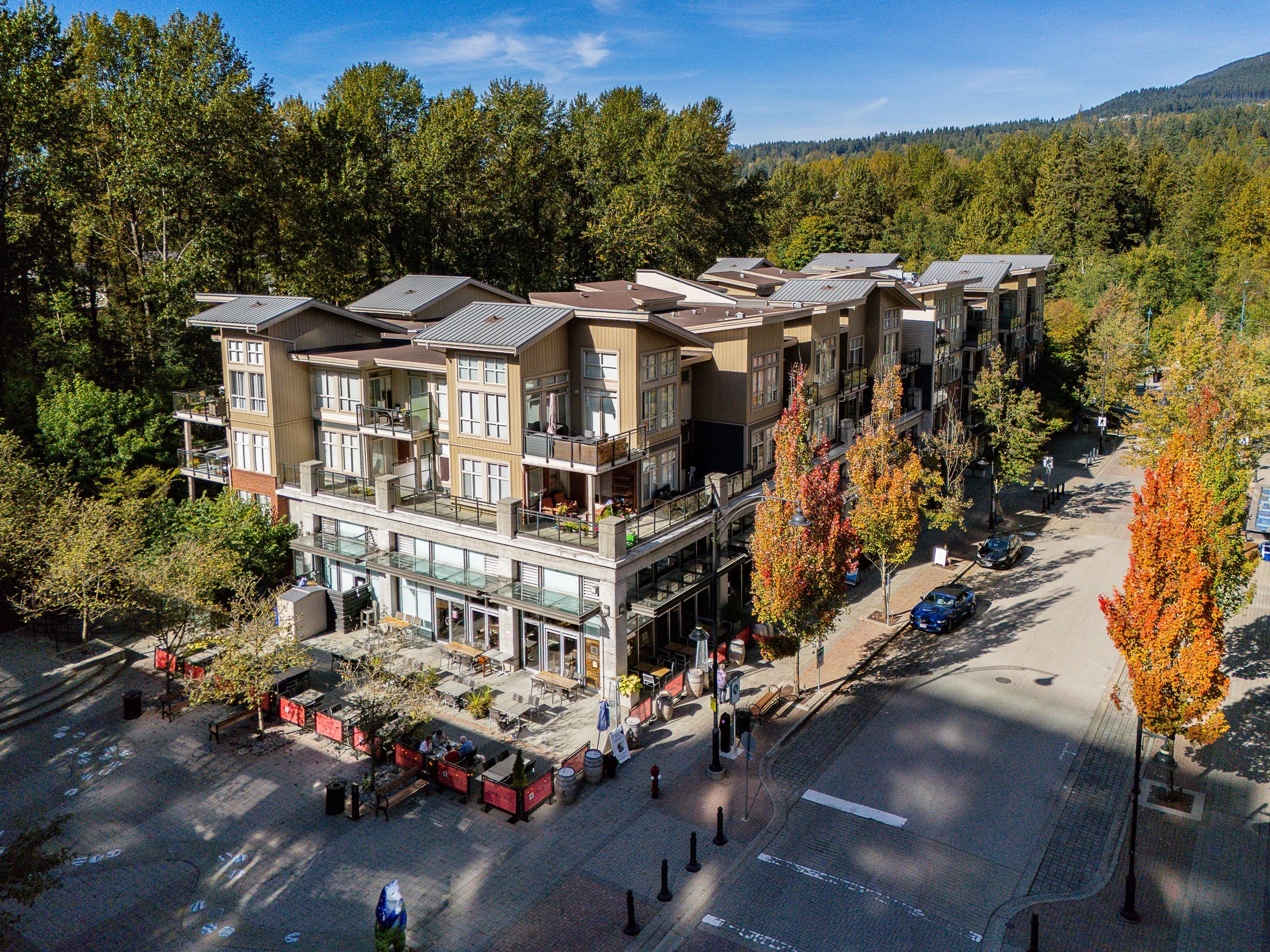 Best-Port-Moody-Real-Estate-Agent-310-101-Morrissey-Road-Suter-Brook-Village-Port-Moody-Carolyn-Pogue-Best-Suter-Brook-Village-Realtor-25.jpg