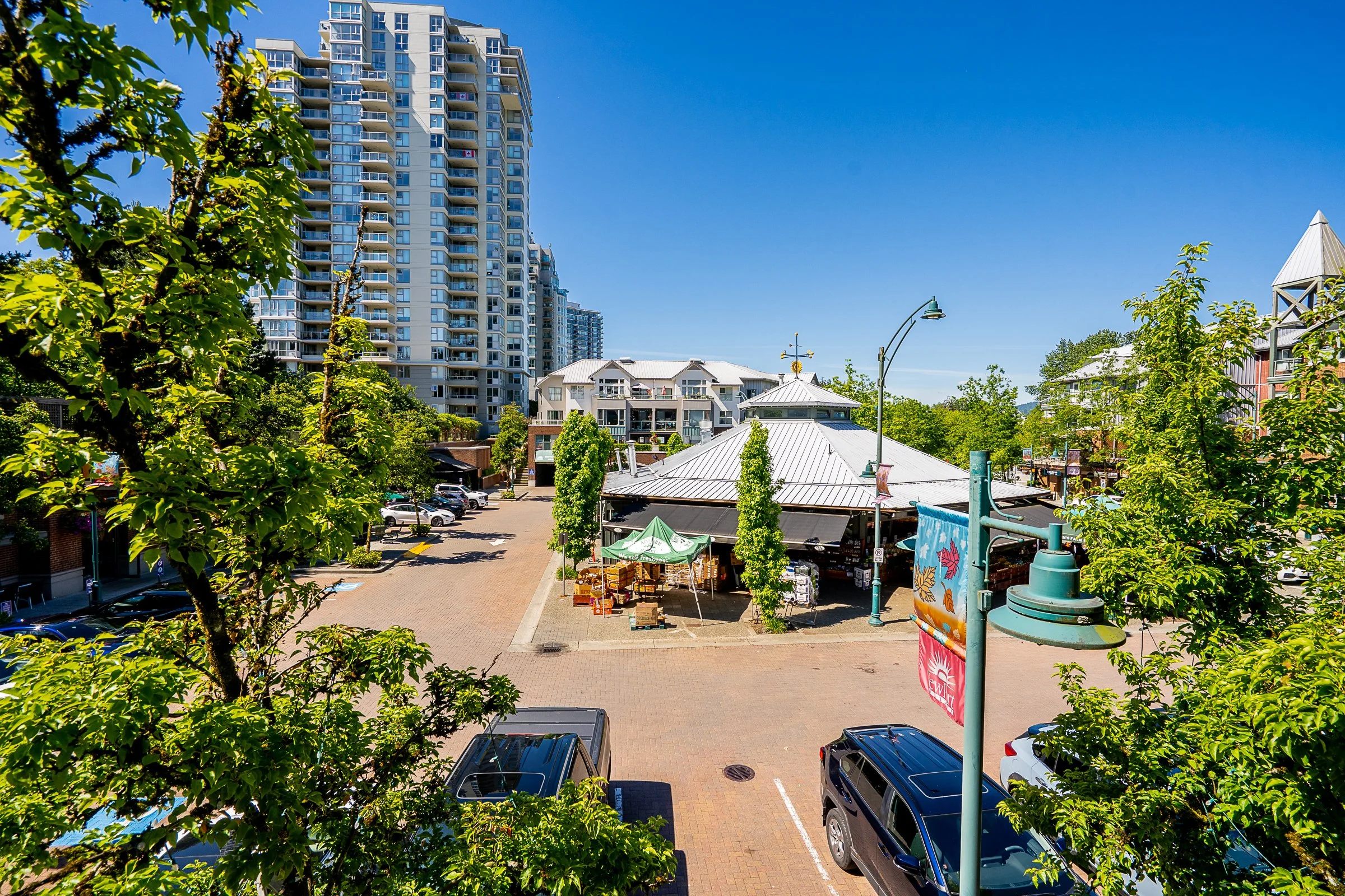 204-260-Newport-Drive-Port-Moody-Carolyn-Pogue-Best-Port-Moody-Real-Estate-Agent-23.jpg