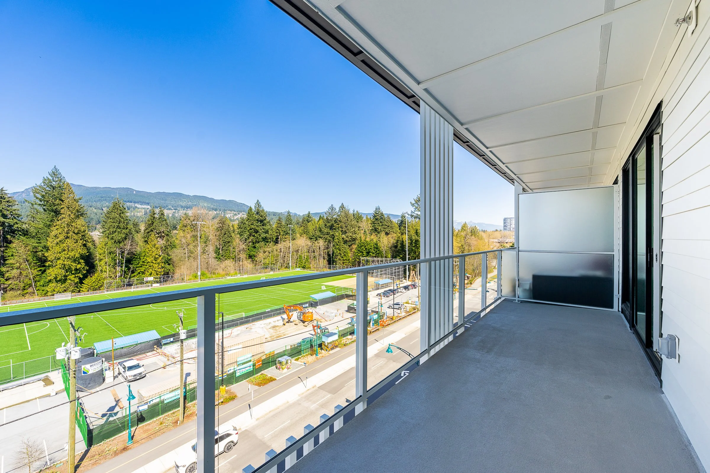 614-3075-Murray-Street-Moody-Yards-Port-Moody-Carolyn-Pogue-Best-Port-Moody-Real-Estate-Agent-24.jpg
