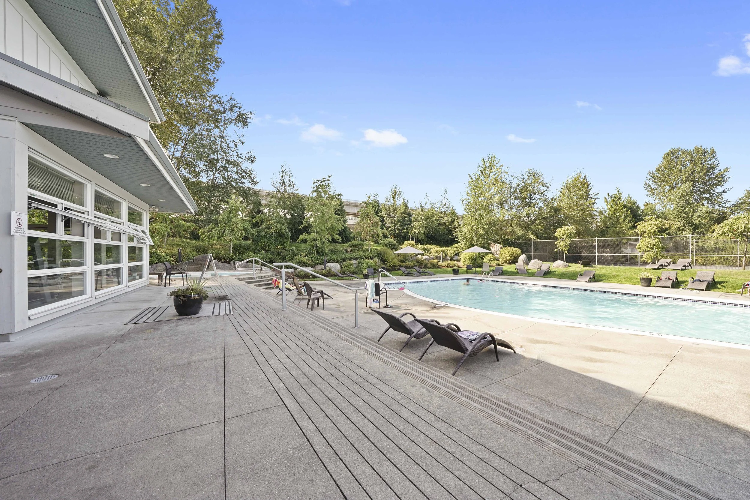 8-100-Klahanie-Drive-Port-Moody-Carolyn-Pogue-Top-Port-Moody-Realtor-52.JPG