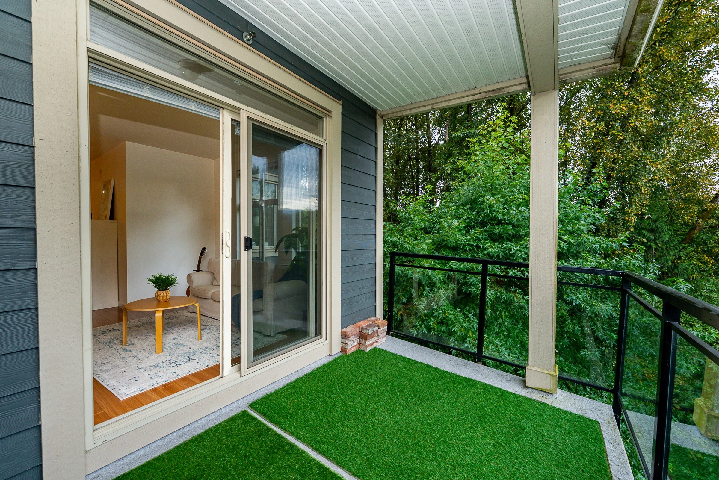 Best-Port-Moody-Real-Estate-Agent-310-101-Morrissey-Road-Suter-Brook-Village-Port-Moody-Carolyn-Pogue-Best-Suter-Brook-Village-Realtor-13.jpg