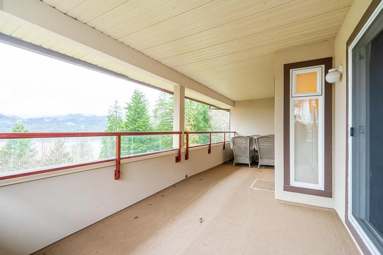 70-Shoreline-Circle-College-Park-Townhome-Port-Moody-Carolyn-Pogue-Top-Port-Moody-Real-Estate-Agent-23.jpeg
