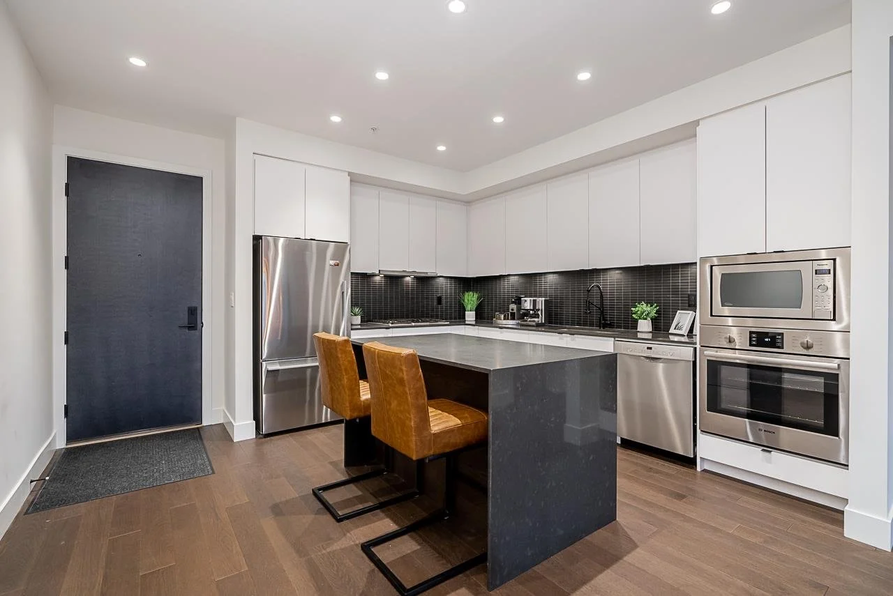 205-83-Moody-Street-Port-Moody-Carolyn-Pogue-Best-Port-Moody-Real-Estate-Agent-6.jpeg