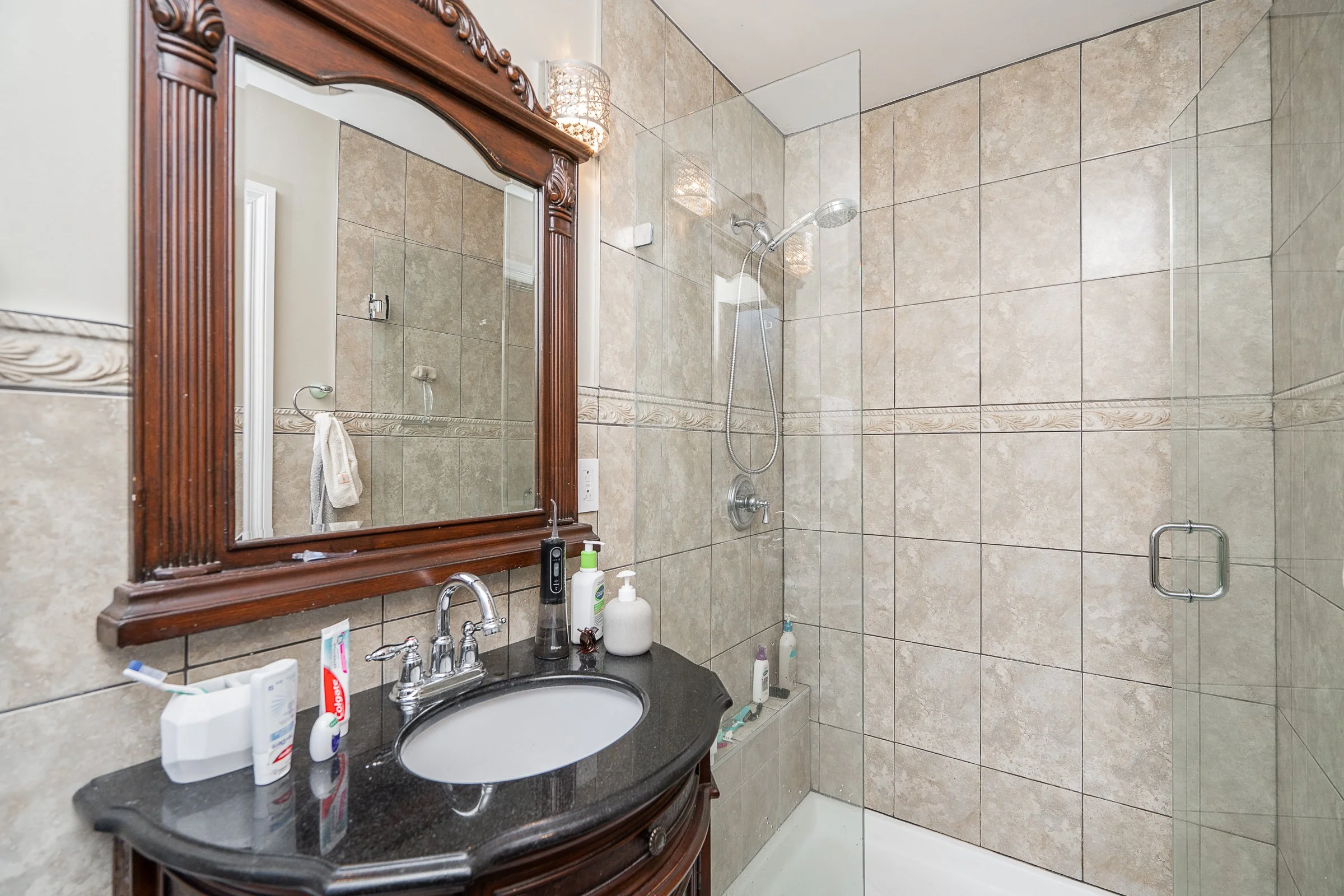 148-Roe-Drive-Port-Moody-Carolyn-Pogue-Best-Port-Moody-Real-Estate-Agent-21.jpg
