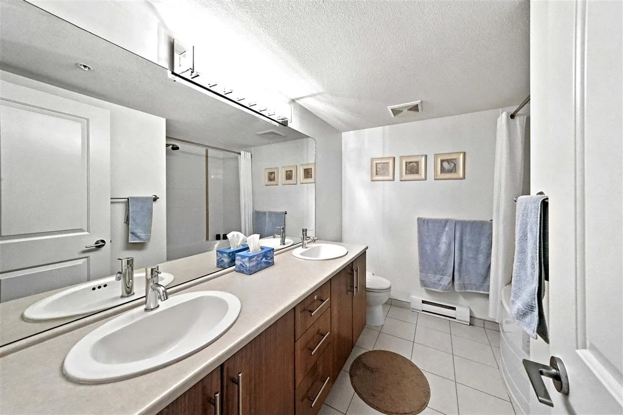 112-700-Klahanie-Drive-Port-Moody-Condo-Carolyn-Pogue-Top-Port-Moody-Real-Estate-Agent-12.jpeg