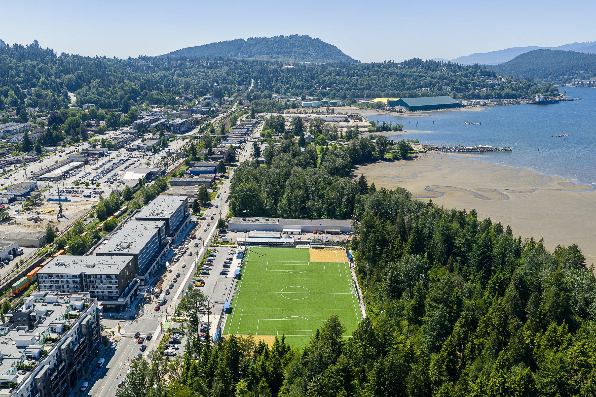 709-400-Capilano-Road-Suter-Brook-Village-Port-Moody-Carolyn-Pogue-Best-Port-Moody-Real-Estate-Agent-4.jpg