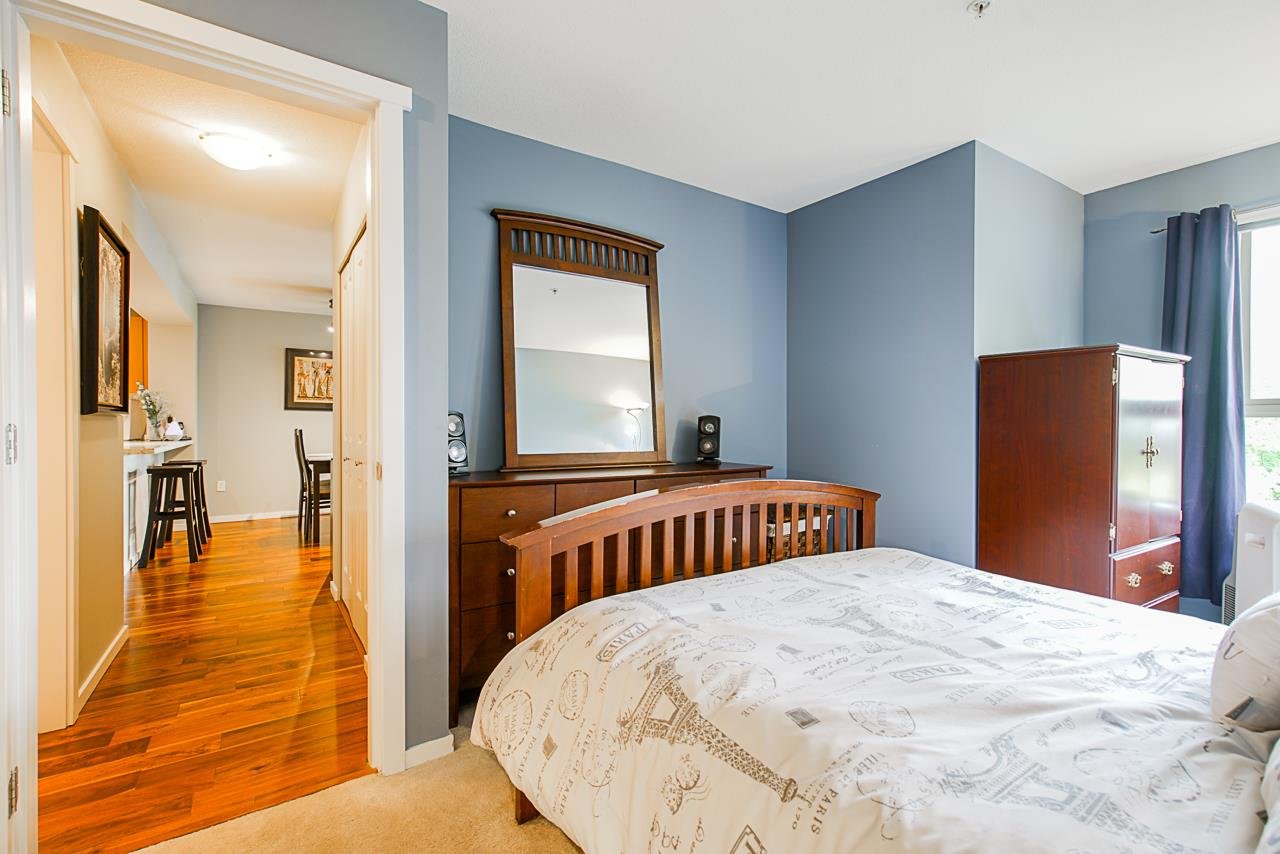 313-200-Klahanie-Drive-Port-Moody-Condo-For-Sale-Carolyn-Pogue-Port-Moody-Realtor-20.jpeg