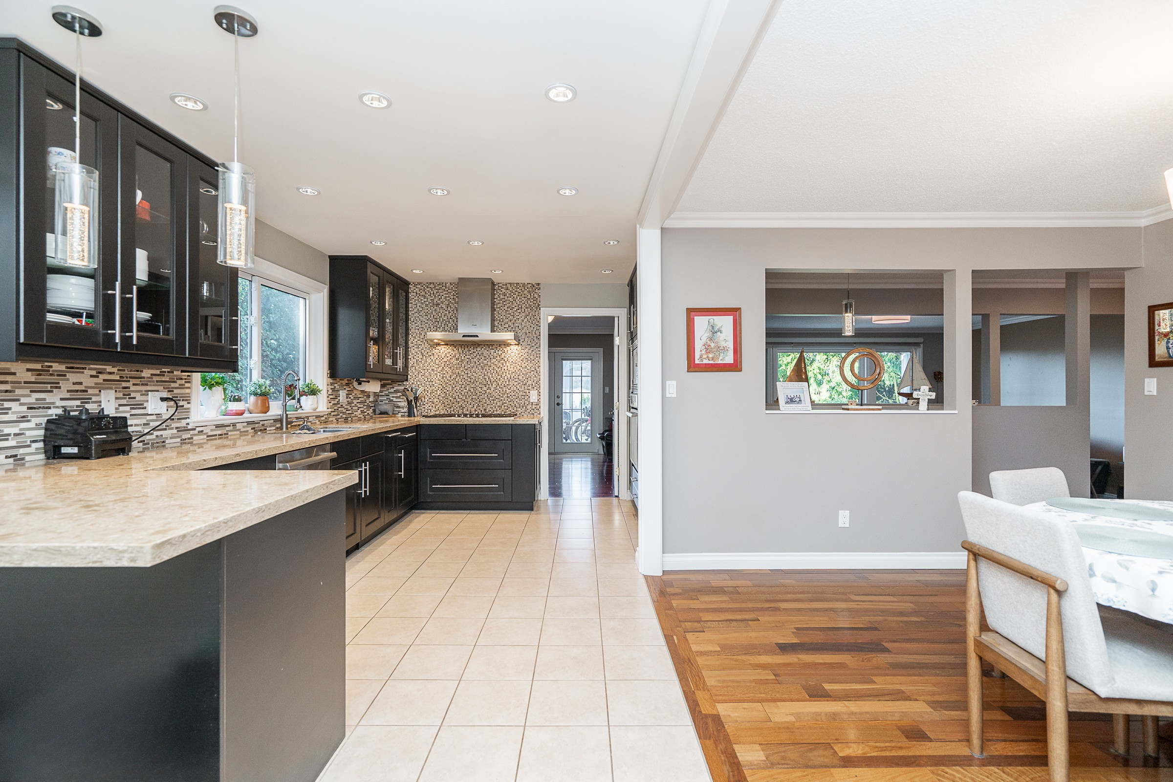 148-Roe-Drive-Port-Moody-Carolyn-Pogue-Best-Port-Moody-Real-Estate-Agent-10.png