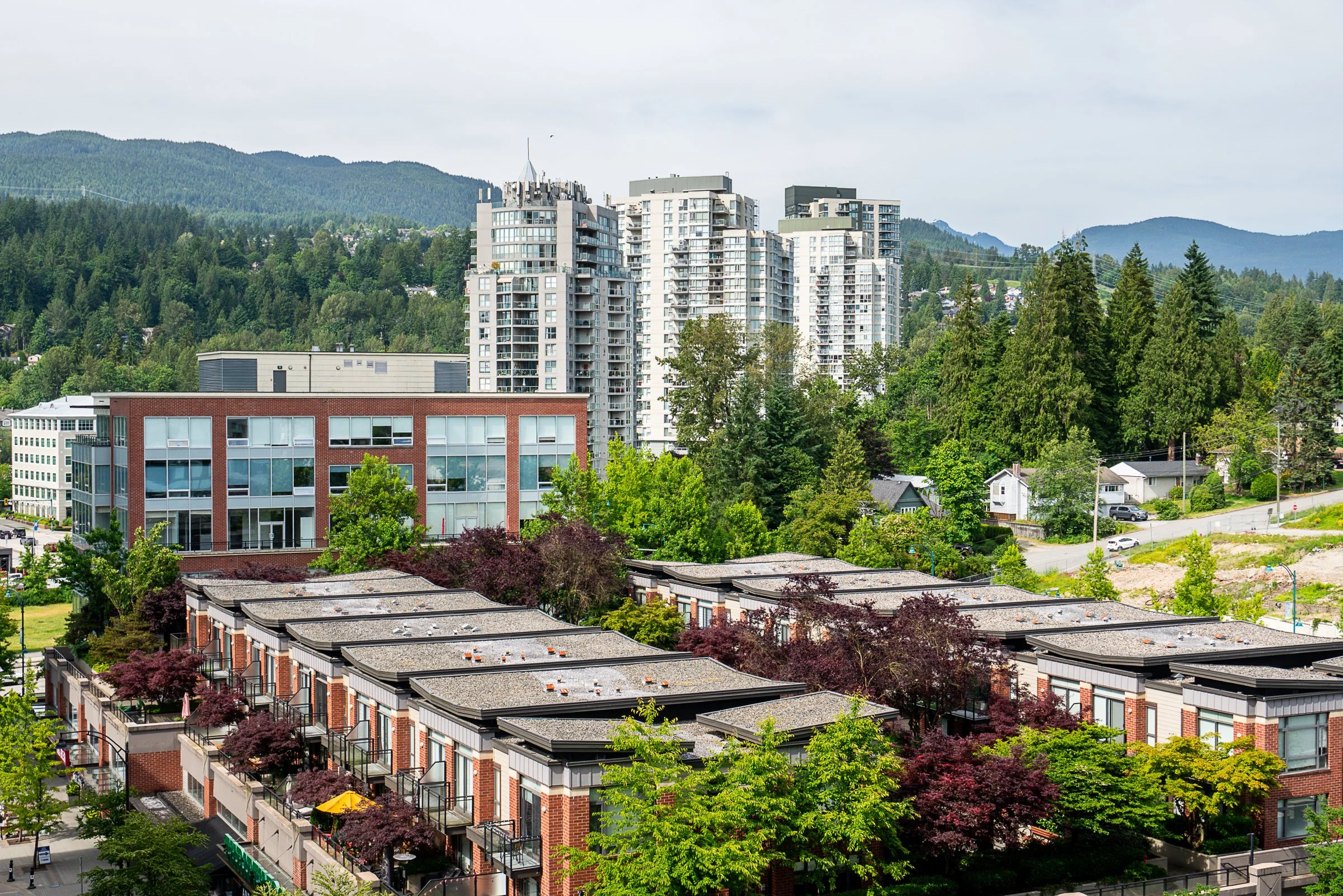 709-400-Capilano-Road-Suter-Brook-Village-Port-Moody-Carolyn-Pogue-Best-Port-Moody-Real-Estate-Agent-39.jpg