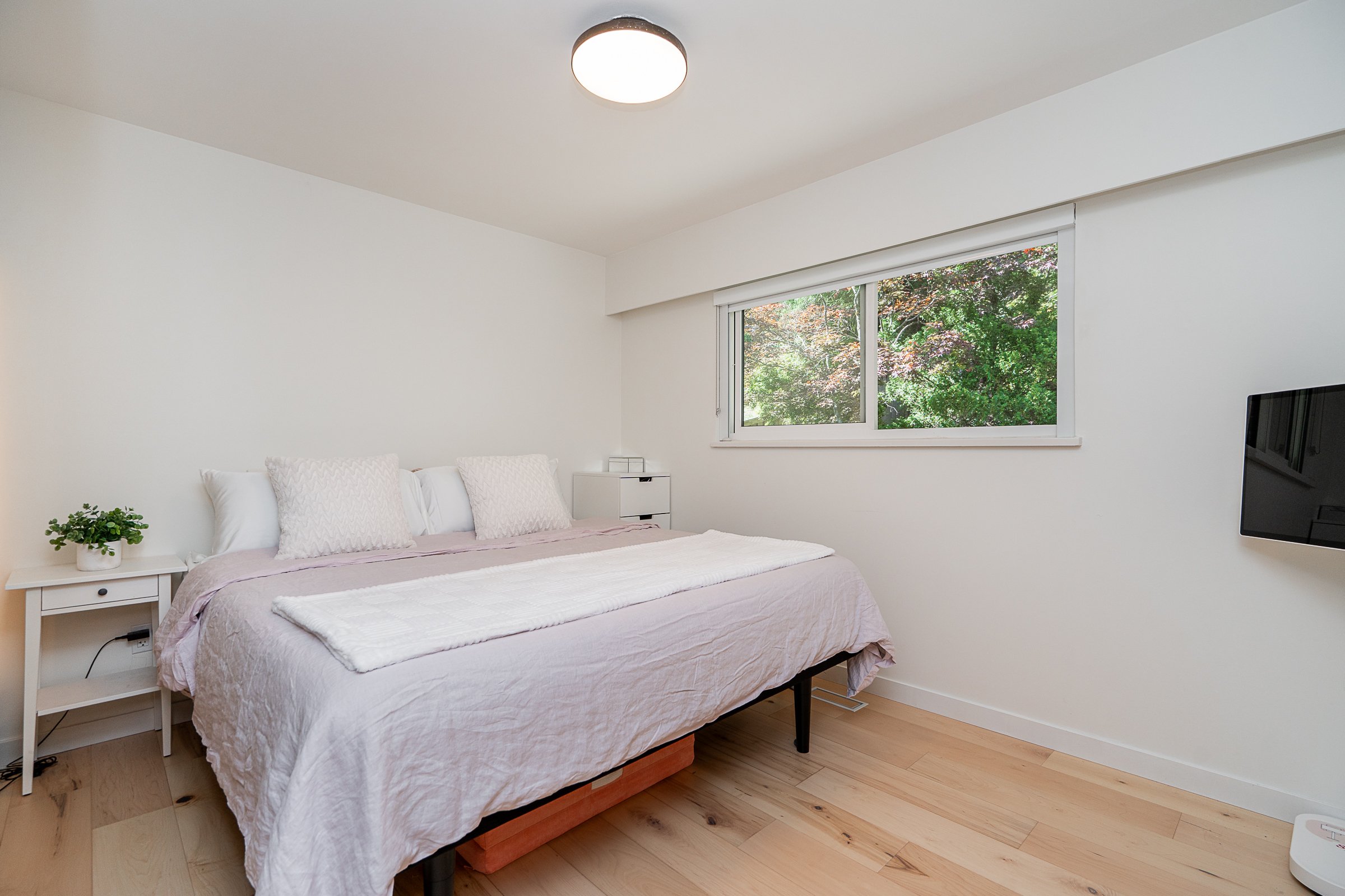137-College-Park-Way-Port-Moody-Carolyn-Pogue-Best-Port-Moody-Real-Estate-Agent-in-College-Park-14.jpg