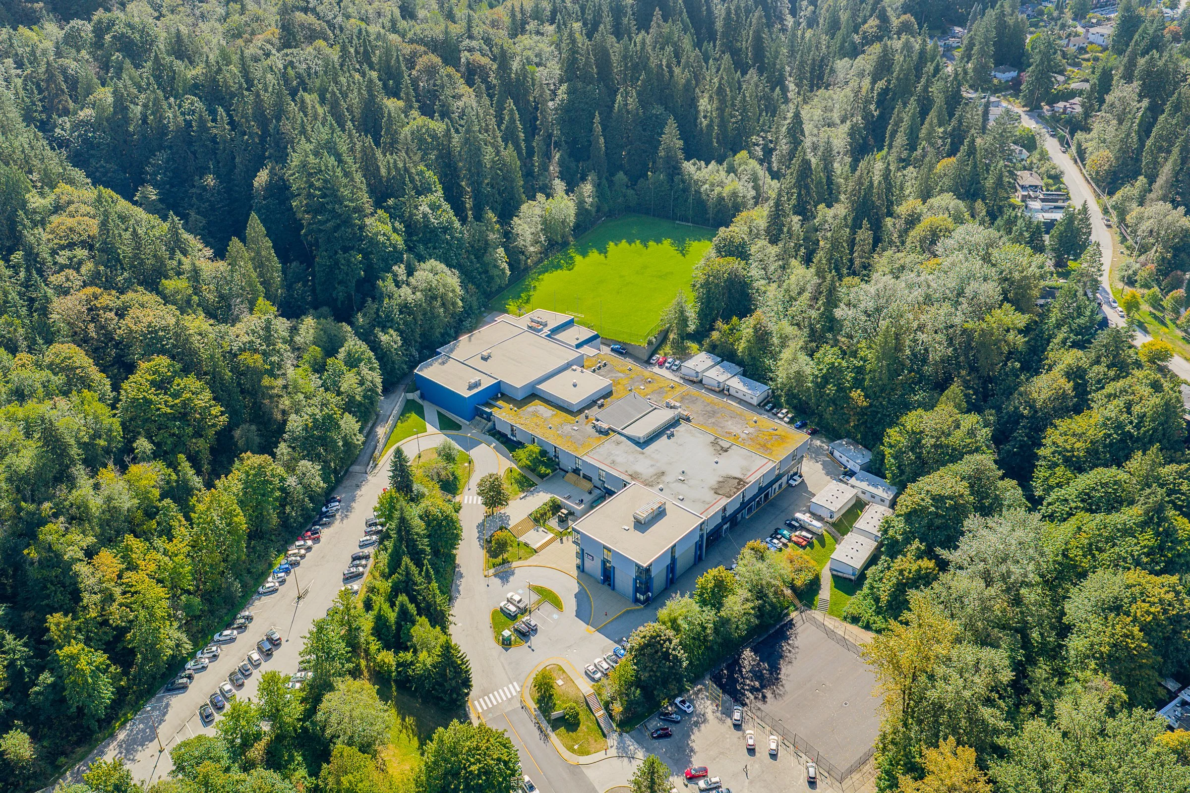 5-Tuxedo-Place-Port-Moody-Carolyn-Pogue-Best-Port-Moody-Real-Estate-Agent-49.jpg