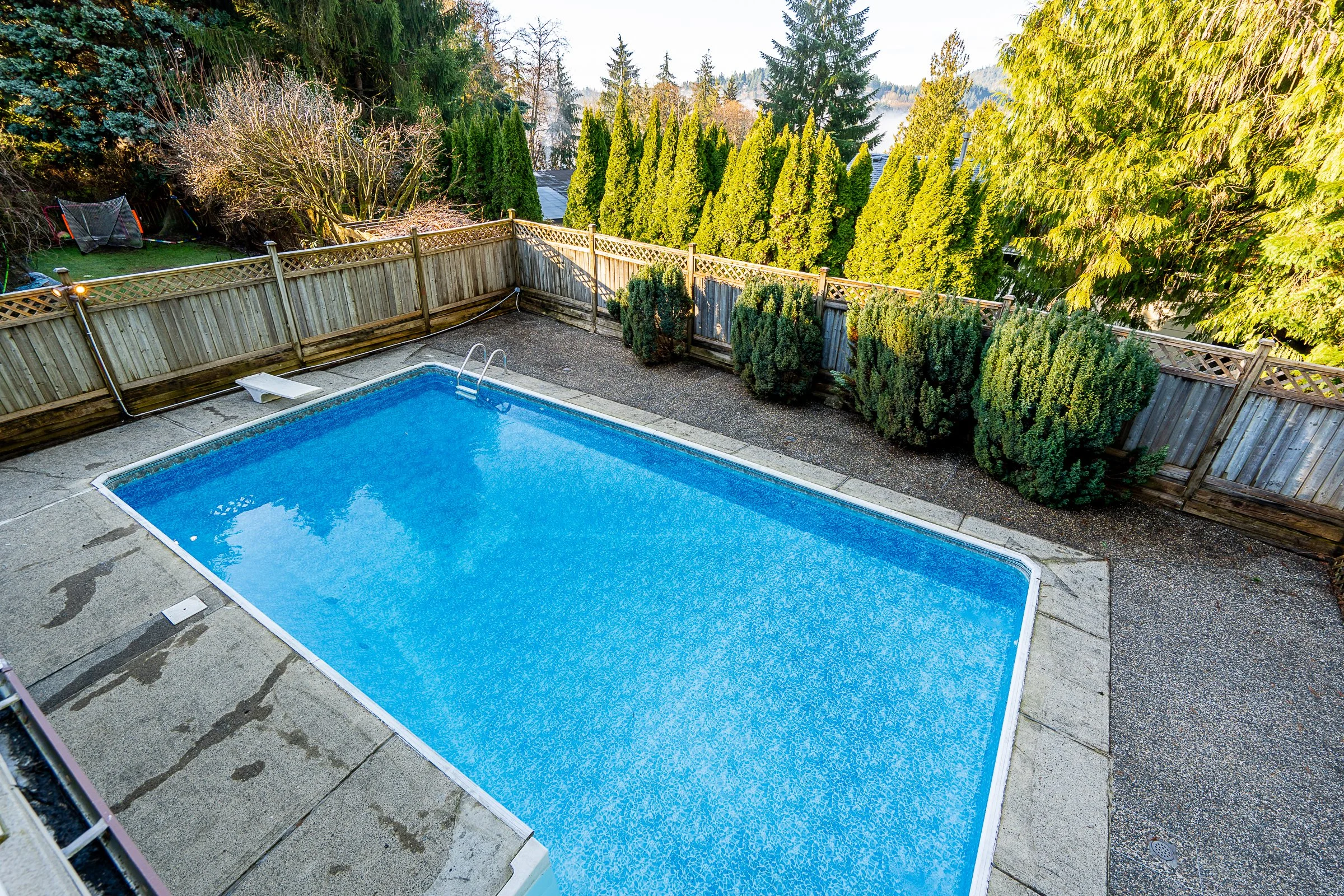 148-Roe-Drive-Port-Moody-Carolyn-Pogue-Best-Port-Moody-Real-Estate-Agent-24.jpg