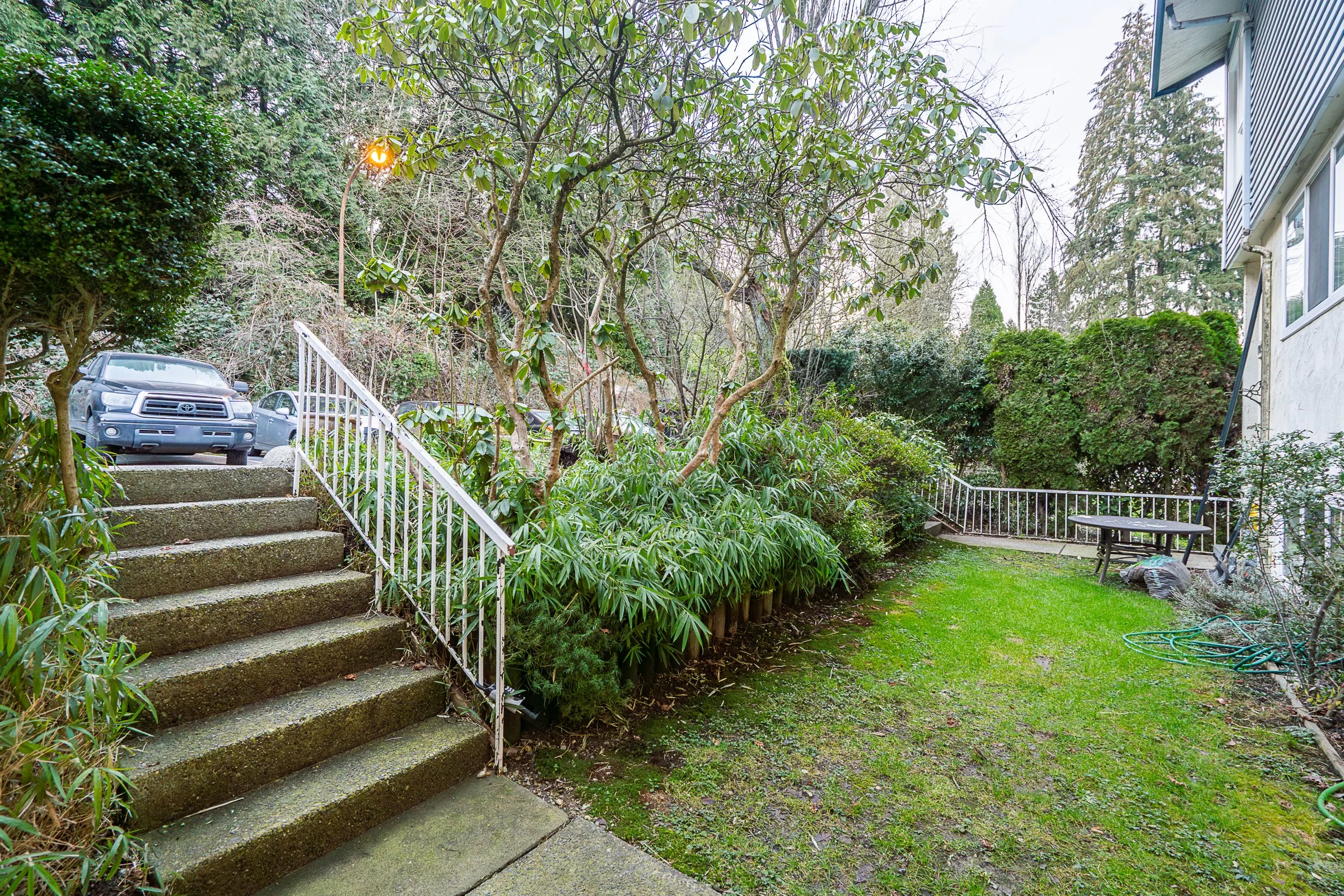 1057-Cecile-Drive-College-Park-Port Moody-Carolyn-Pogue-Port-Moody-Real-Estate-Agent-5.jpg