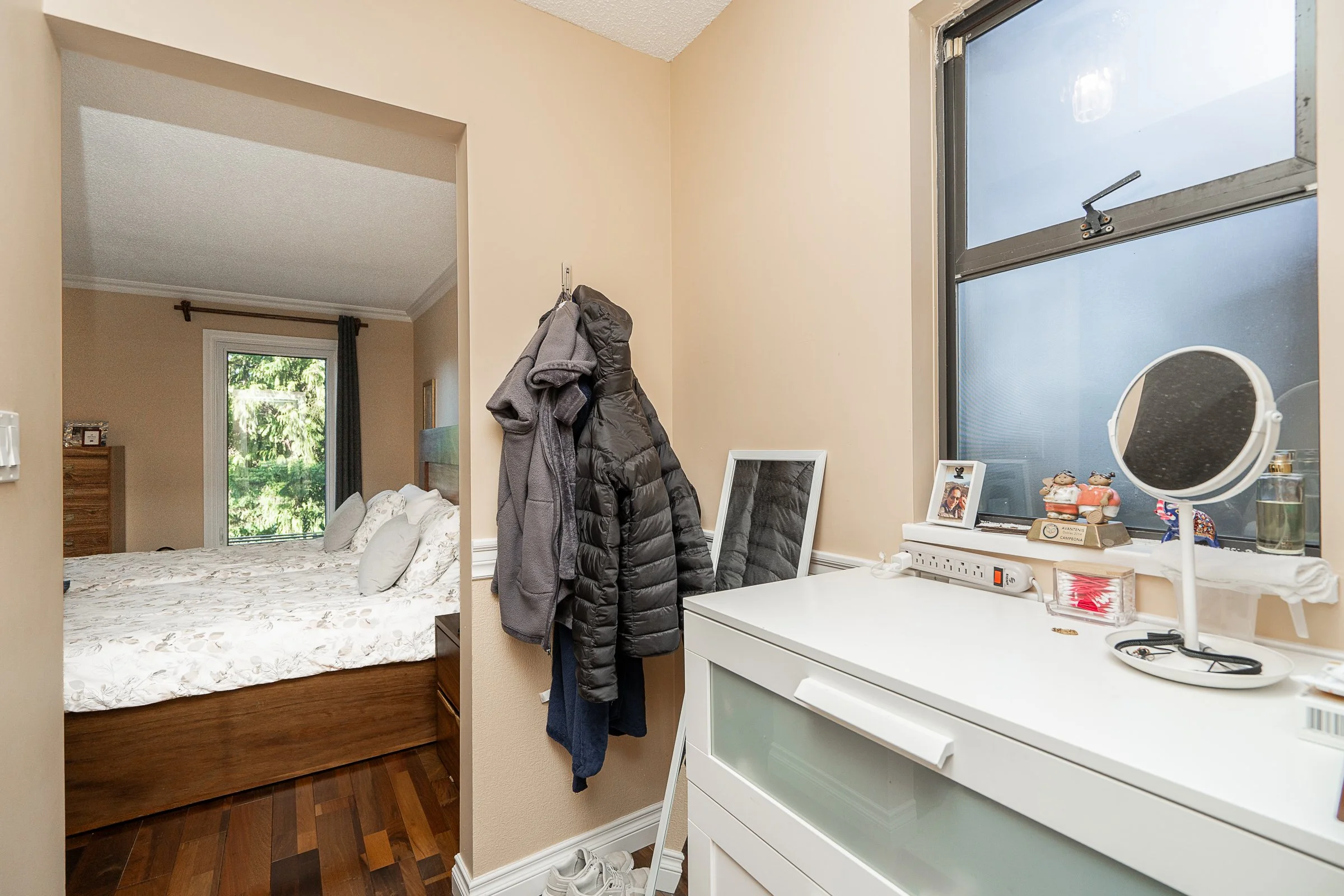148-Roe-Drive-Port-Moody-Carolyn-Pogue-Best-Port-Moody-Real-Estate-Agent-19.jpg