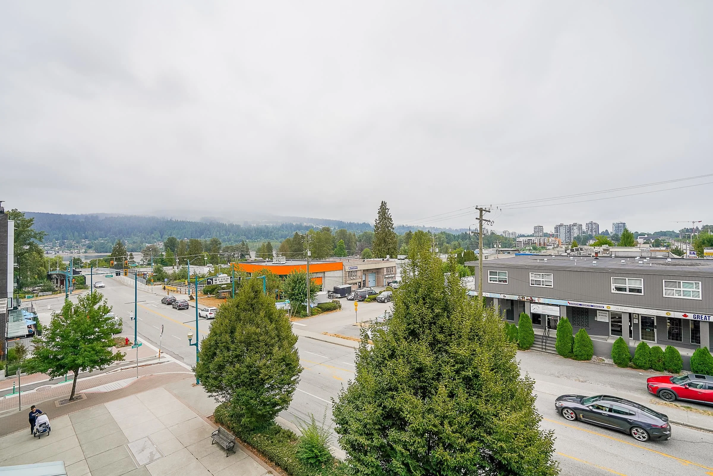 402-95-Moody-Street-Port-Moody-Condo-Carolyn-Pogue-Top-Port-Moody-Real-Estate-Agent-30.jpeg