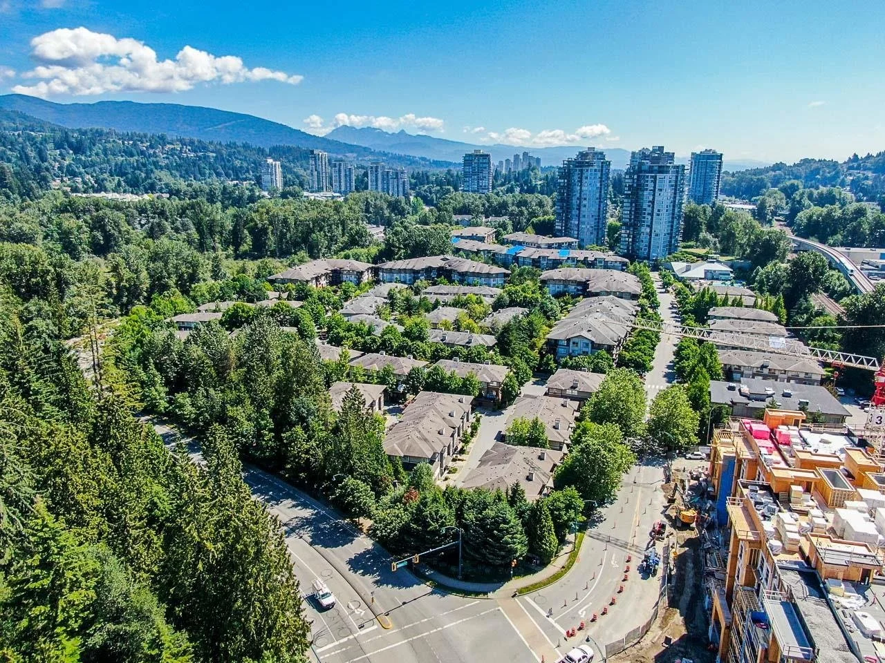 5-100-Klahanie-Drive-Port-Moody-Carolyn-Pogue-Best-Port-Moody-Real-Estate-Agent-33.jpeg