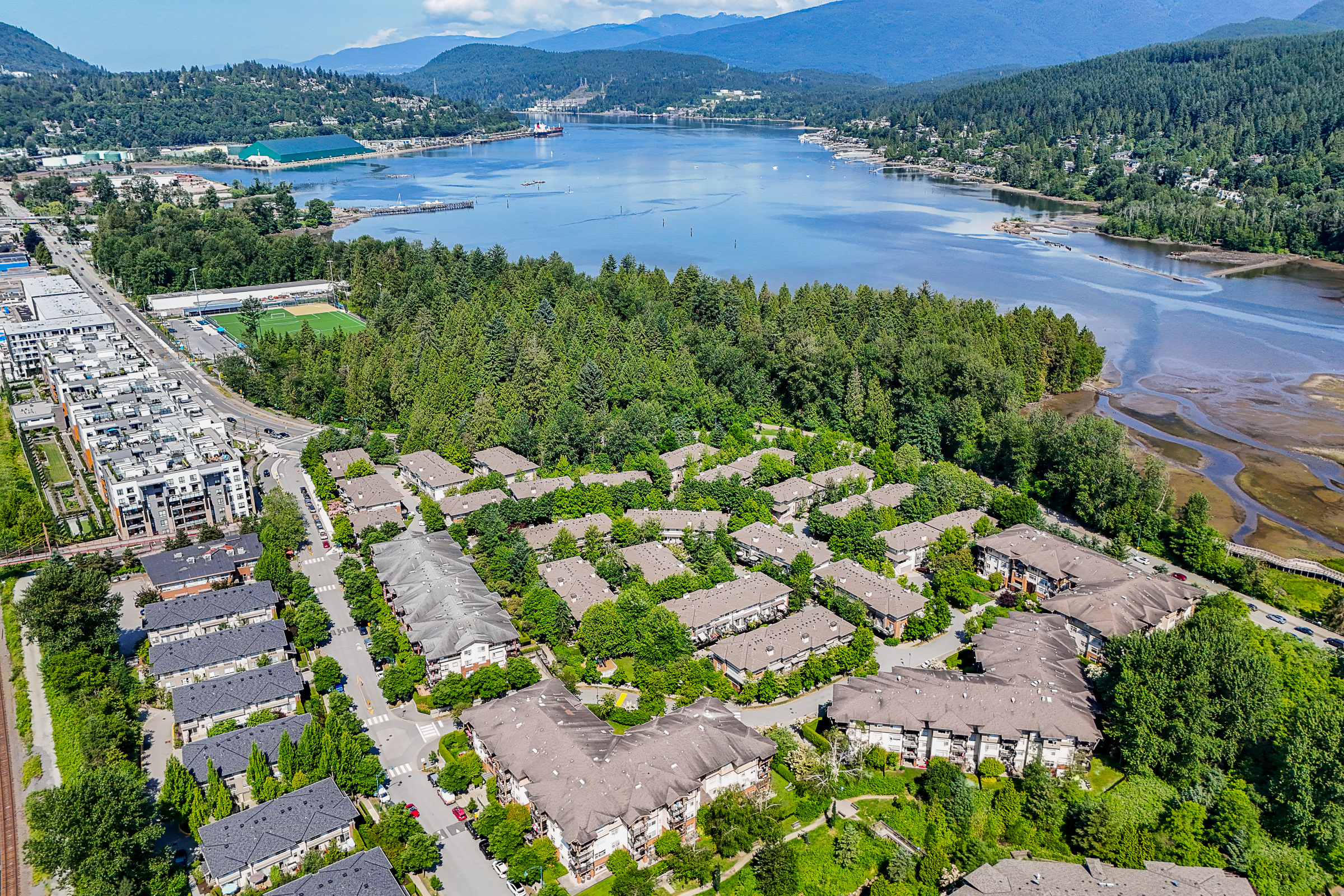 88-100-Klahanie-Drive-Port-Moody-Carolyn-Pogue-Best-Port-Moody-Real-Estate-Agent-25.png